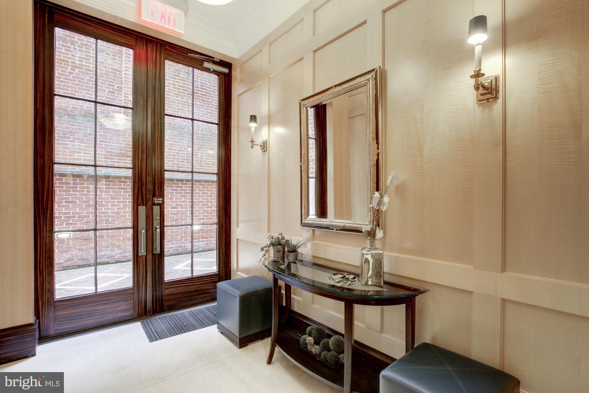 GEORGETOWN - Residential