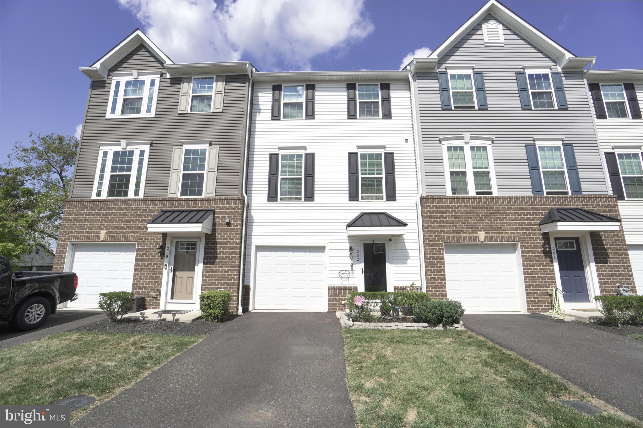 Move in ready, only 5 years old, this fully upgraded townhome in the desirable Andale Green community offers modern living with spacious design and premium finishes. The entry level features a large flexible space perfect for a game room, office, or gym, along with access to the one-car garage. The main living level boasts an open layout with hardwood floors throughout, a bright and oversized living room, and a large eat-in kitchen with newer stainless-steel appliances and expansive countertops. Upstairs, the owner’s suite showcases a tray ceiling, a designer custom walk-in closet, and a luxurious bath with soaking tub and separate shower. Two additional bedrooms with recessed lights, generous closets, a hall bath with linen closet, and convenient laundry complete the upper level. The community offers open space, extra parking, landscaped grounds, and walking trails with direct access to the nearby park, train station, and downtown Lansdale. HOA fees are paid by the owner. Please contact for the pet policy, Available to move in by Nov 1st