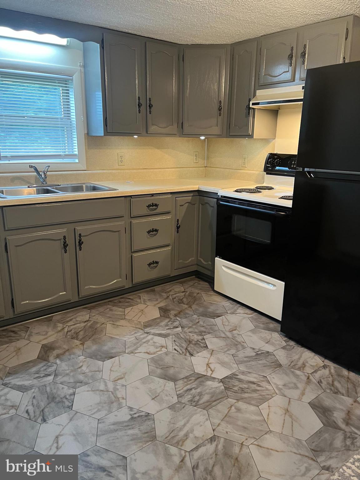 MARION - Residential Lease