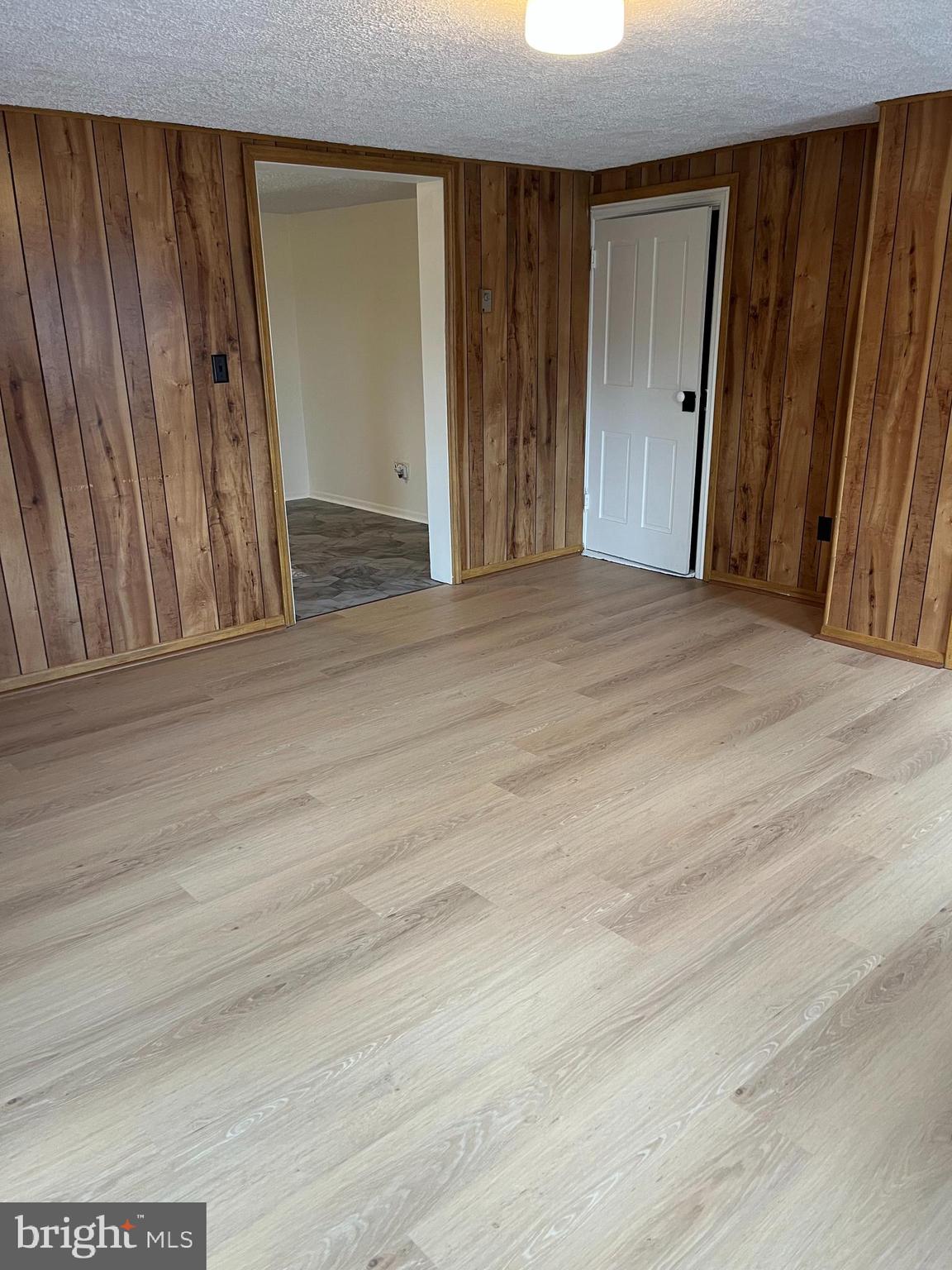 MARION - Residential Lease