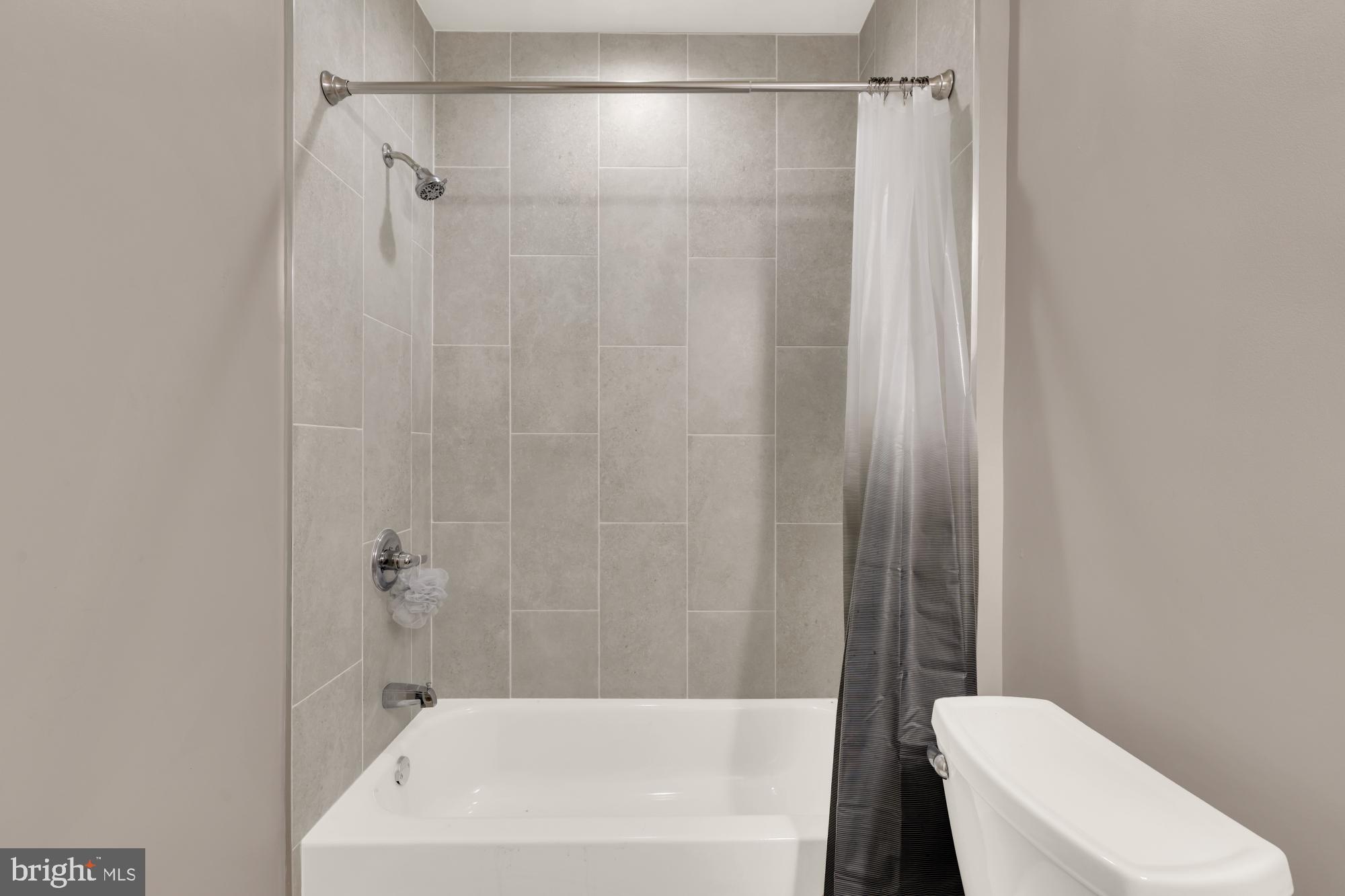 GATES MILL - Residential