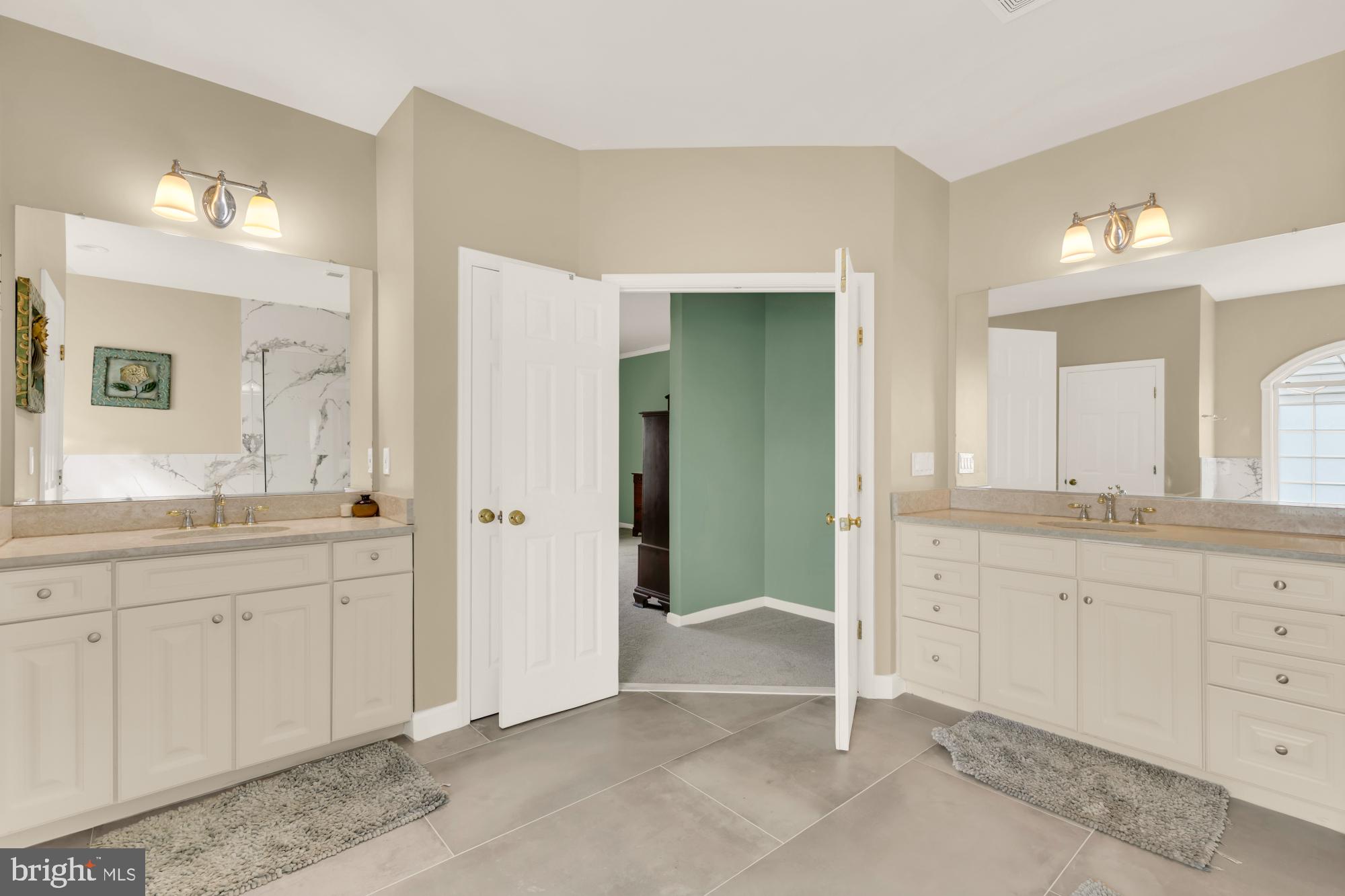 GATES MILL - Residential