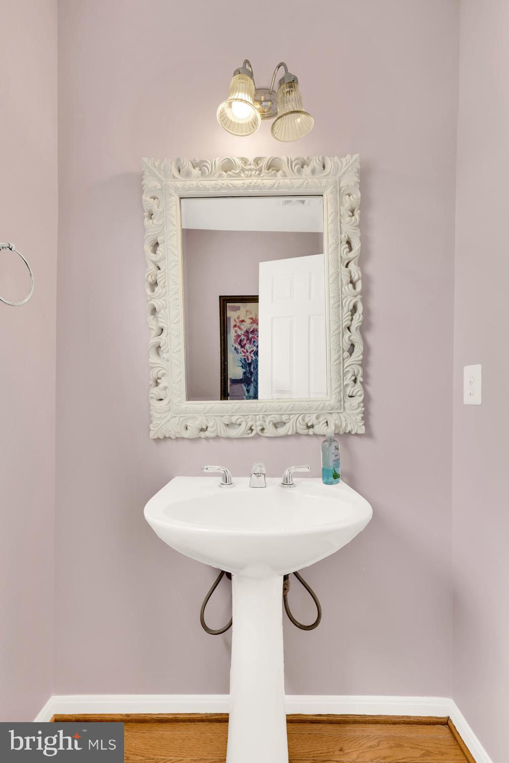 GATES MILL - Residential