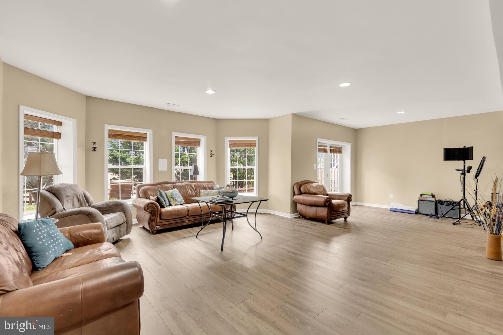 GATES MILL - Residential