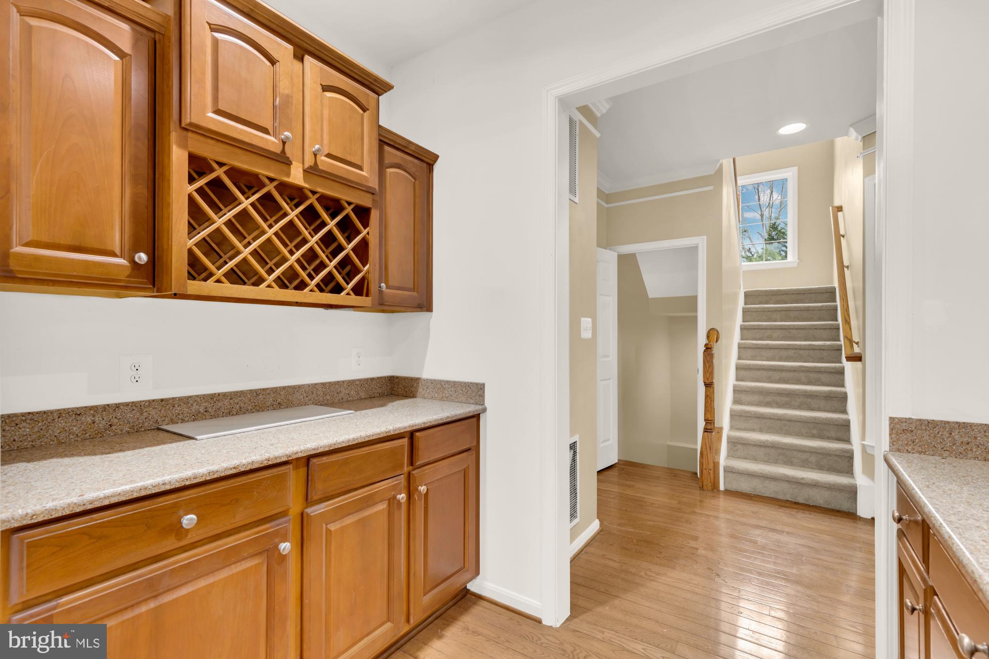 GATES MILL - Residential