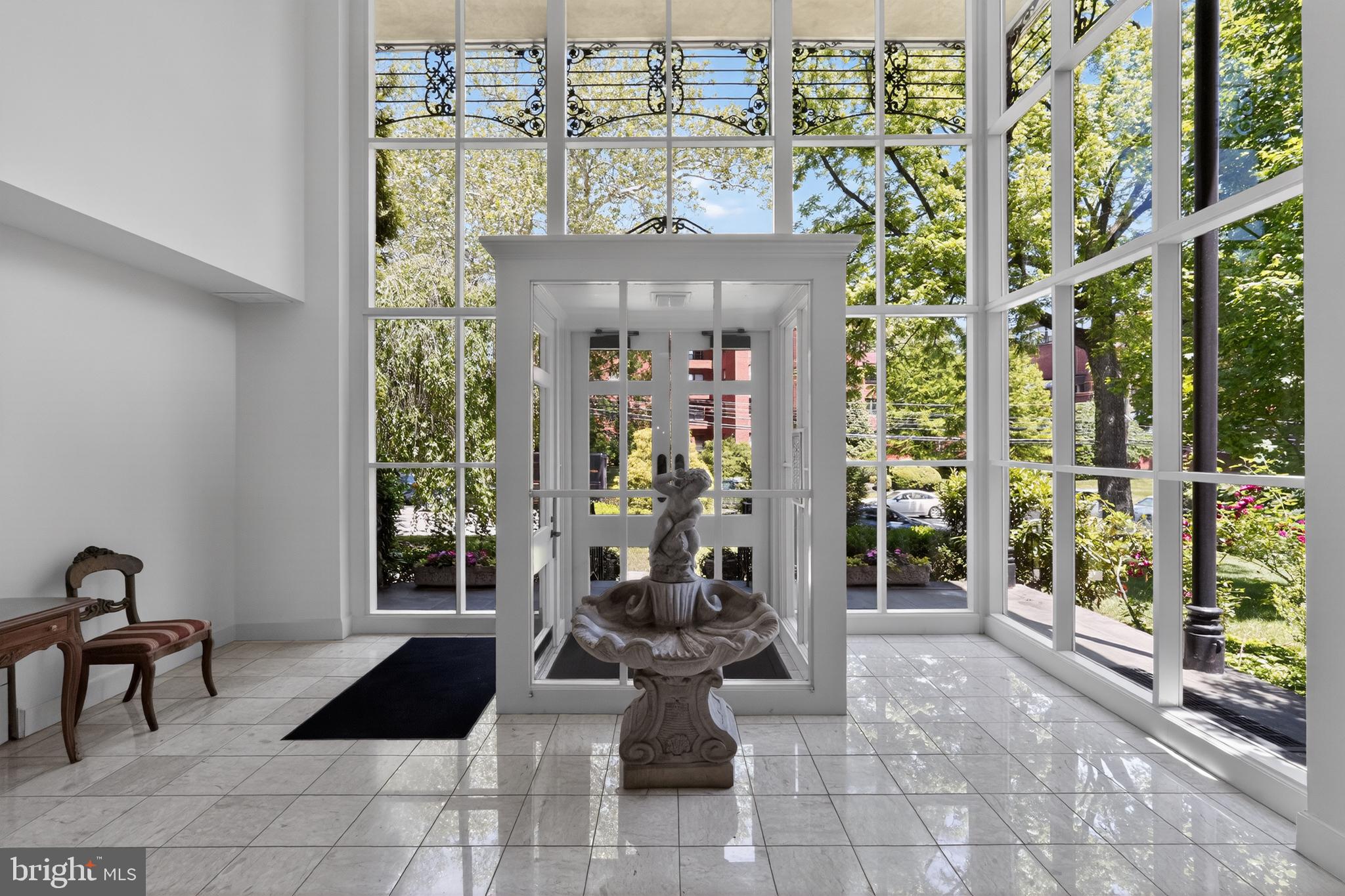 264 MONTGOMERY 202
