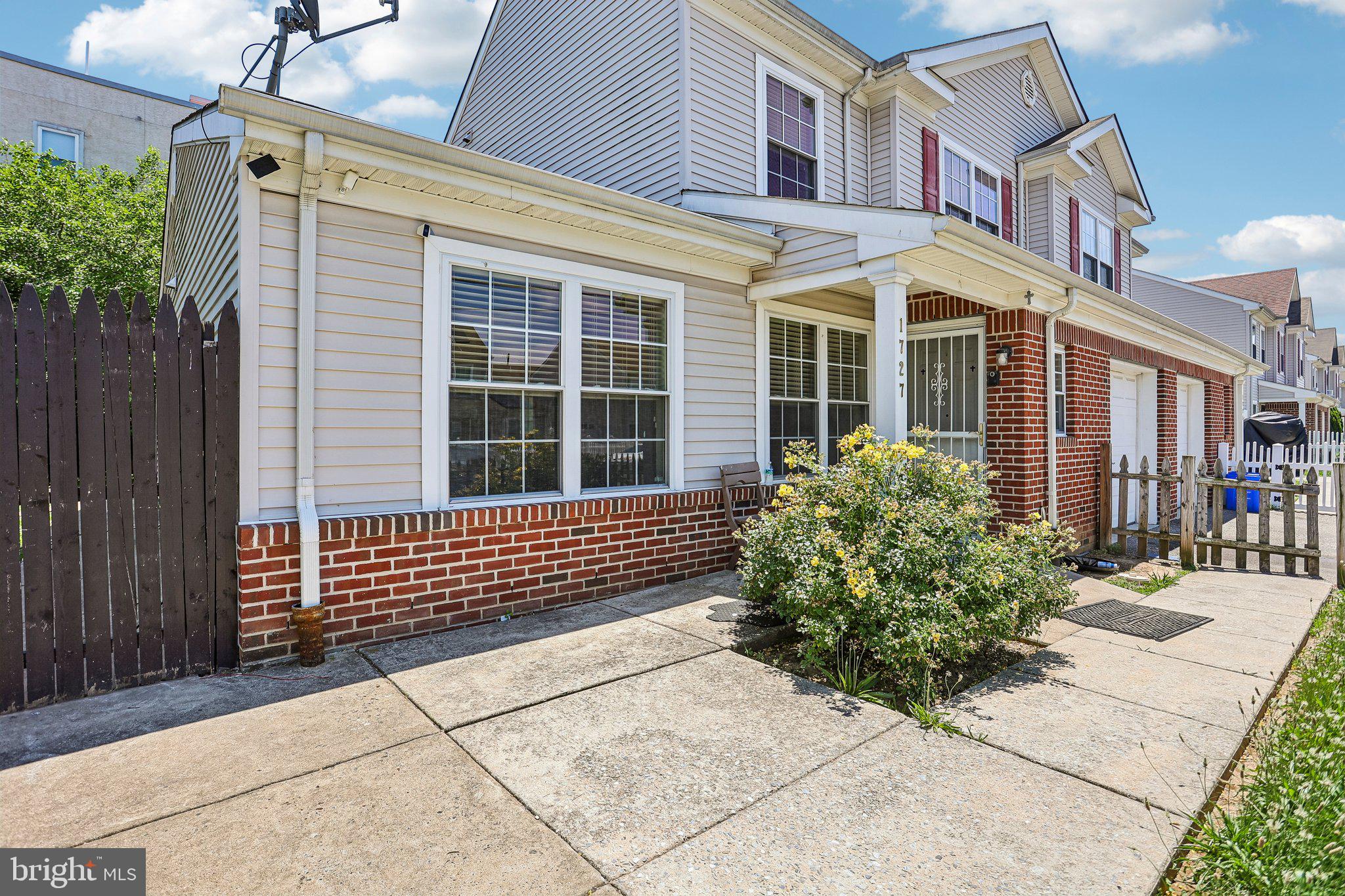 1727 N 19TH STREET