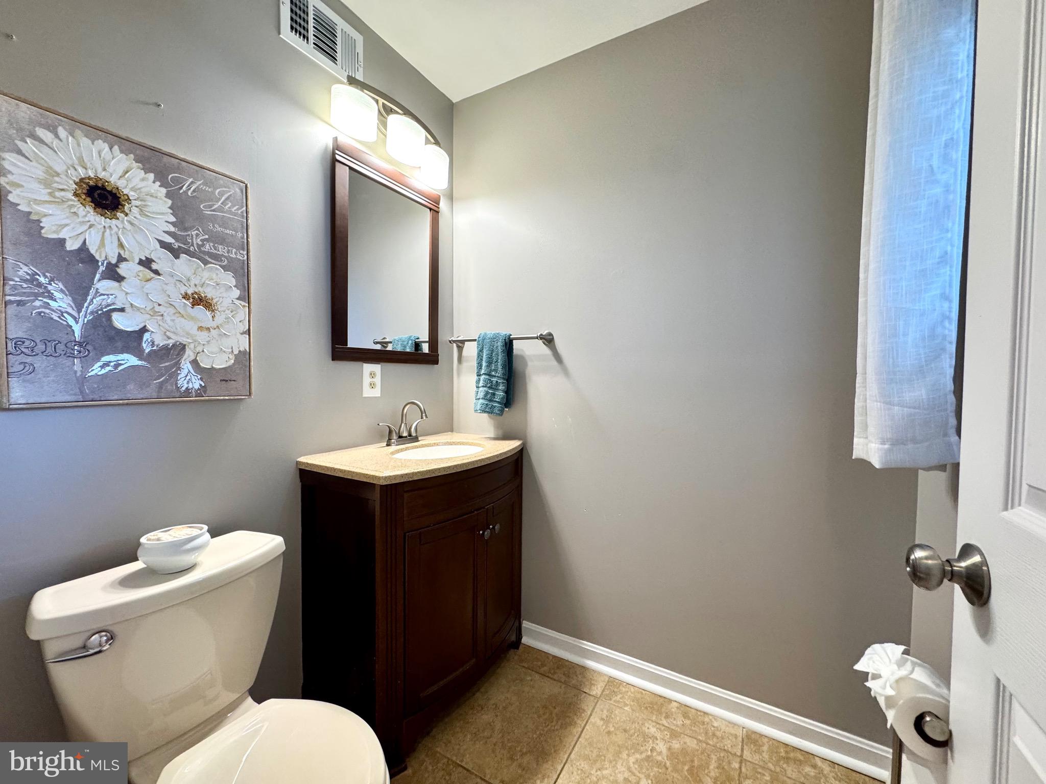 KENT ISLAND ESTATES - Residential