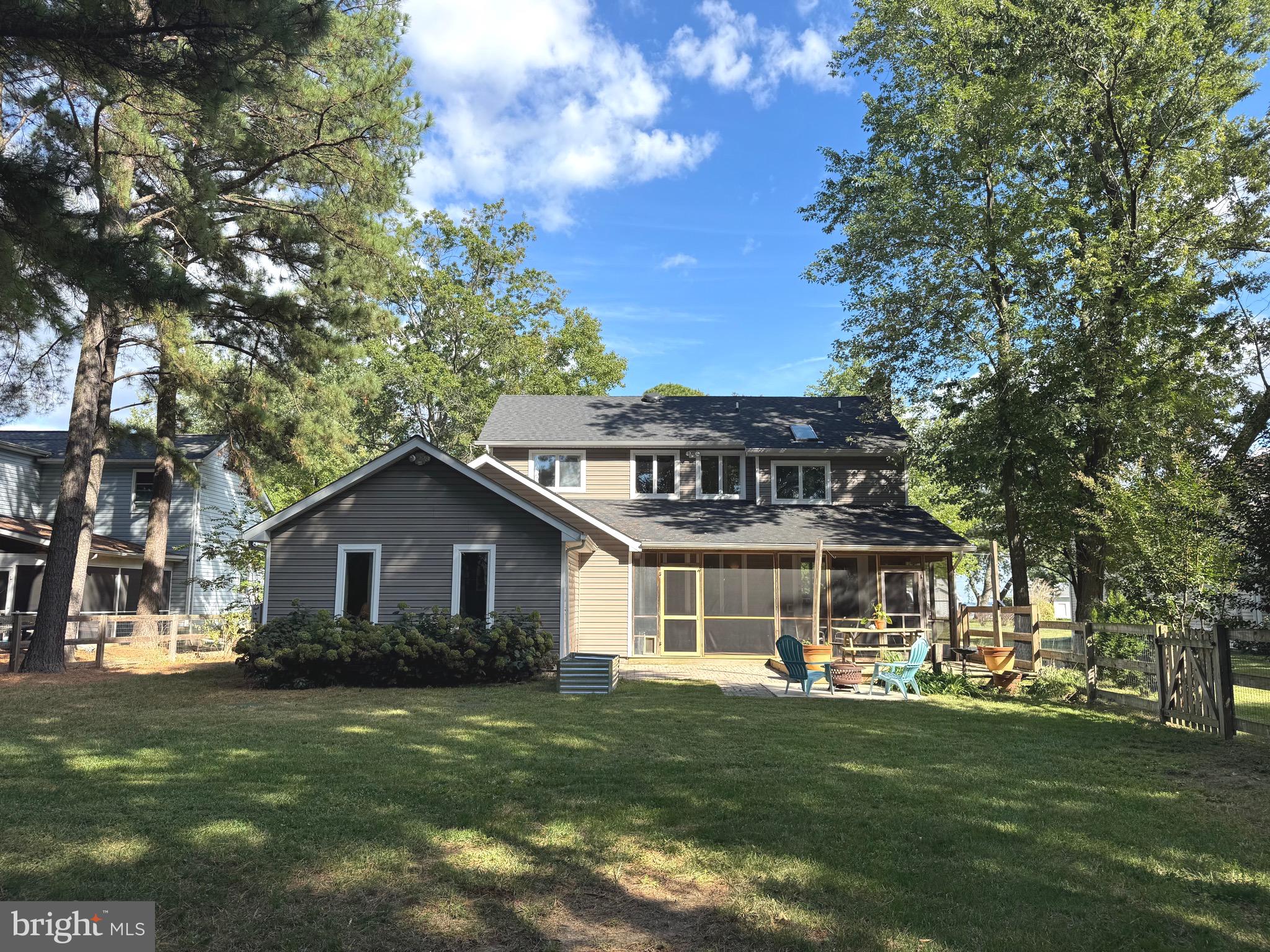 KENT ISLAND ESTATES - Residential