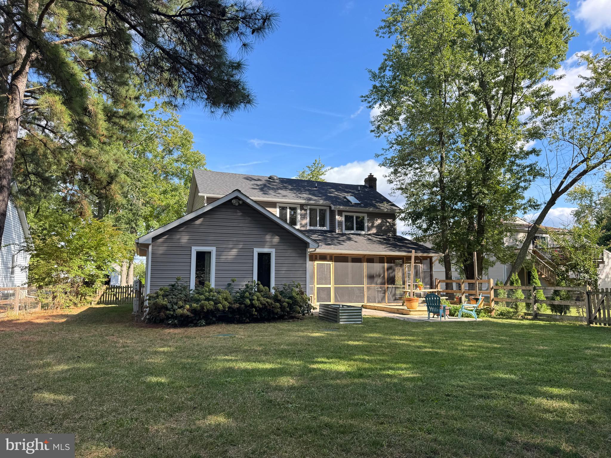 KENT ISLAND ESTATES - Residential