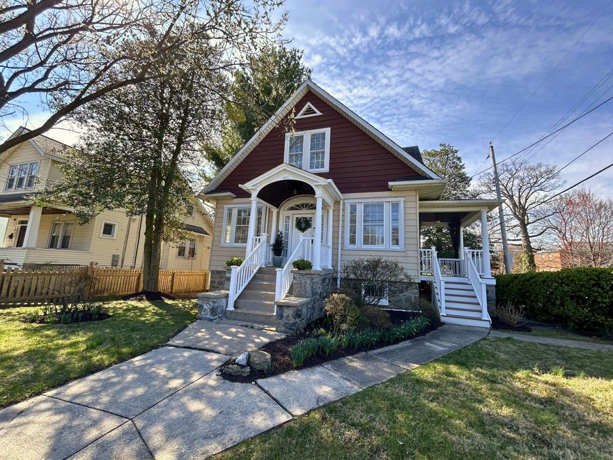 This 2,629 sq ft home offers three full levels of traditional living space, perfect for relaxing, entertaining, or working from home. Located at 401 E Lake in the Lake Evesham Historic District, it features classic bungalow architectural style. Hardwood floors with border inlays still grace the floors of large spacious rooms throughout. The home features at least one bedroom, a full bathroom, and large bonus rooms on every floor. A large recreational space in the basement can be turned into a theatre room or separate multi-generational living unit. 

Modern upgrades create a comfortable environment. The home features a ductless high velocity air conditioning system while radiator heat provides for cozy days at home. Step outside on multiple covered porches and enjoy a gardening paradise with blooms from daffodils, peonies, hydrangeas, and roses among other plants to beautify your surroundings. The back of the property features a detached, private two-car garage along with ample additional parking in the driveway. A slate roof completes the timeless stone aesthetic appeal characteristic of homes in the area.

Lake Evesham is a wonderful community a walk away from popular shopping and dining experiences. The house is located near several public and private schools for all ages. Don’t miss the chance to experience the warmth and charm of this home in a wonderful neighborhood community you’ll want to call your own.