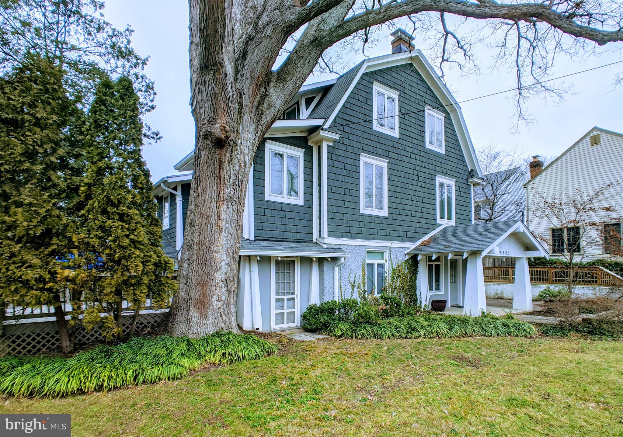 YORKTOWN - Residential