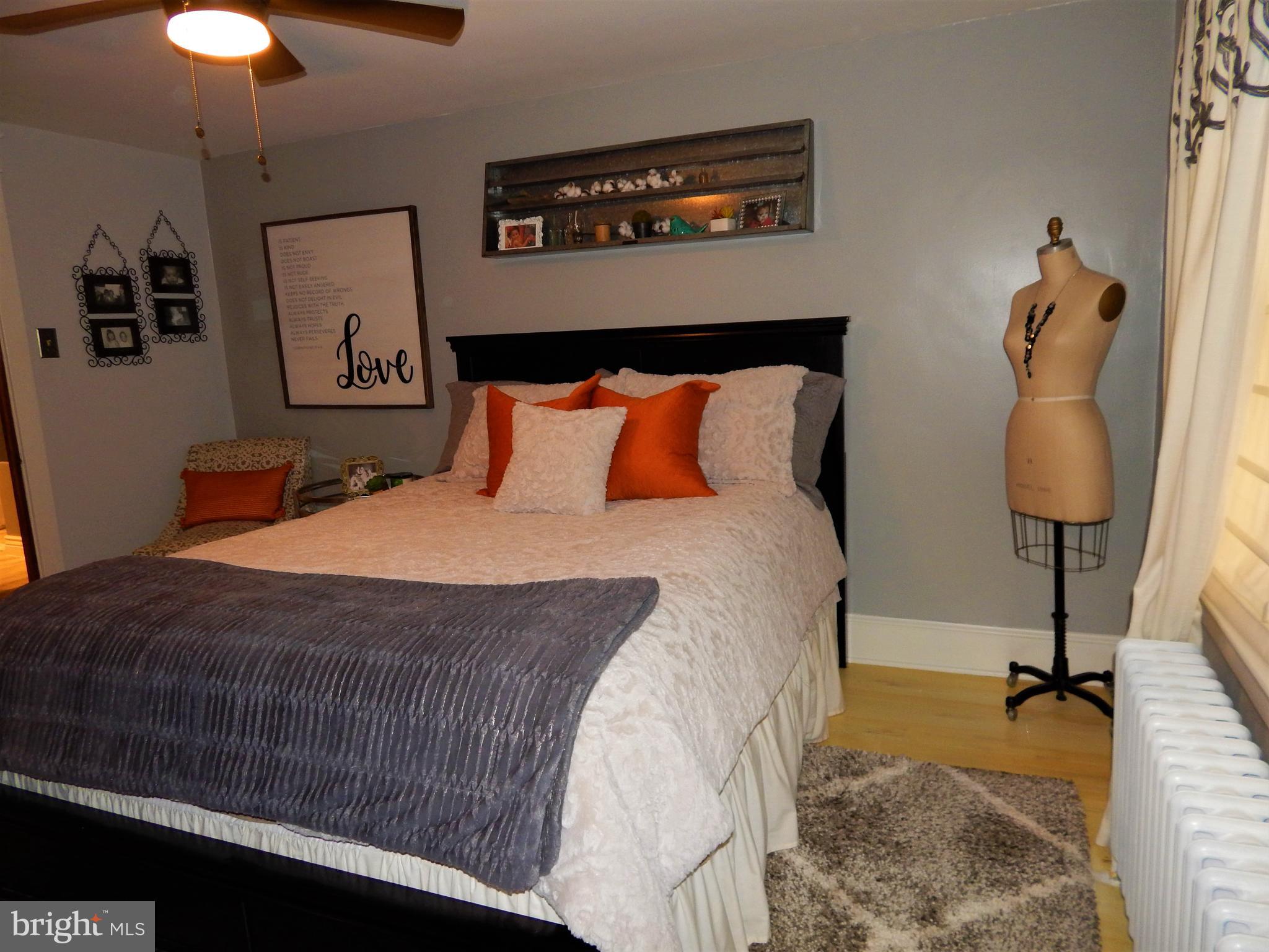 RED LION - Residential