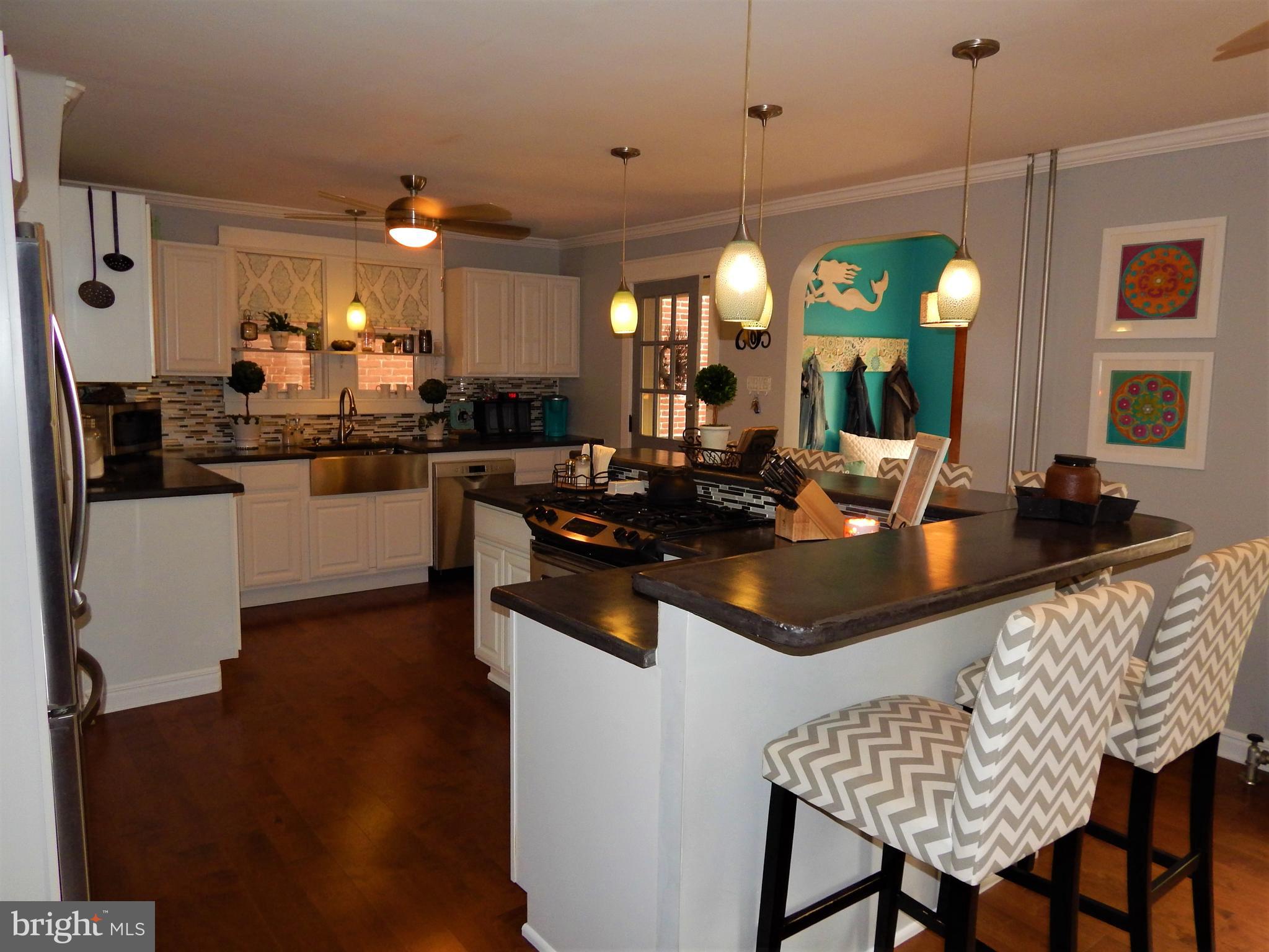 RED LION - Residential