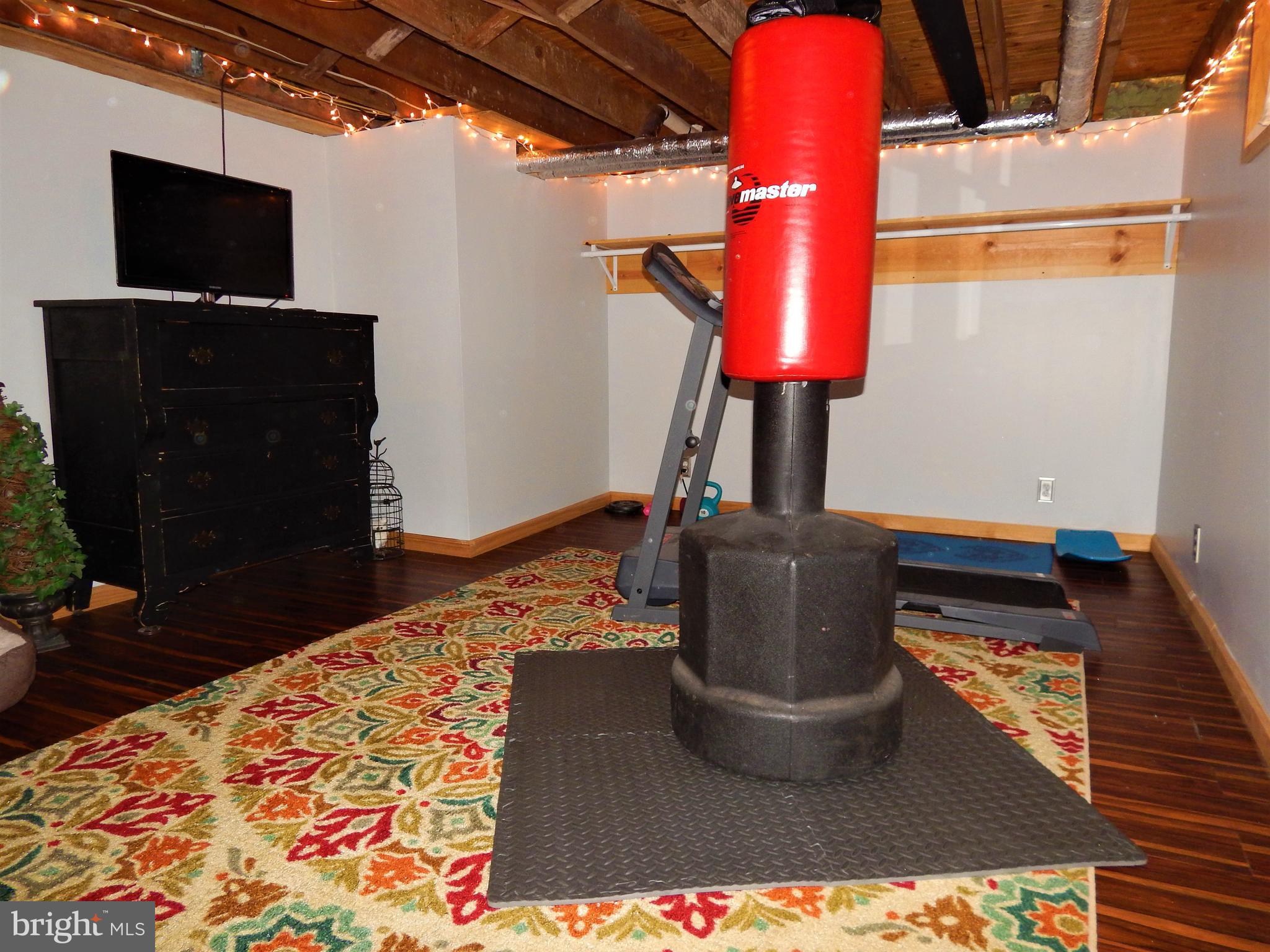 RED LION - Residential