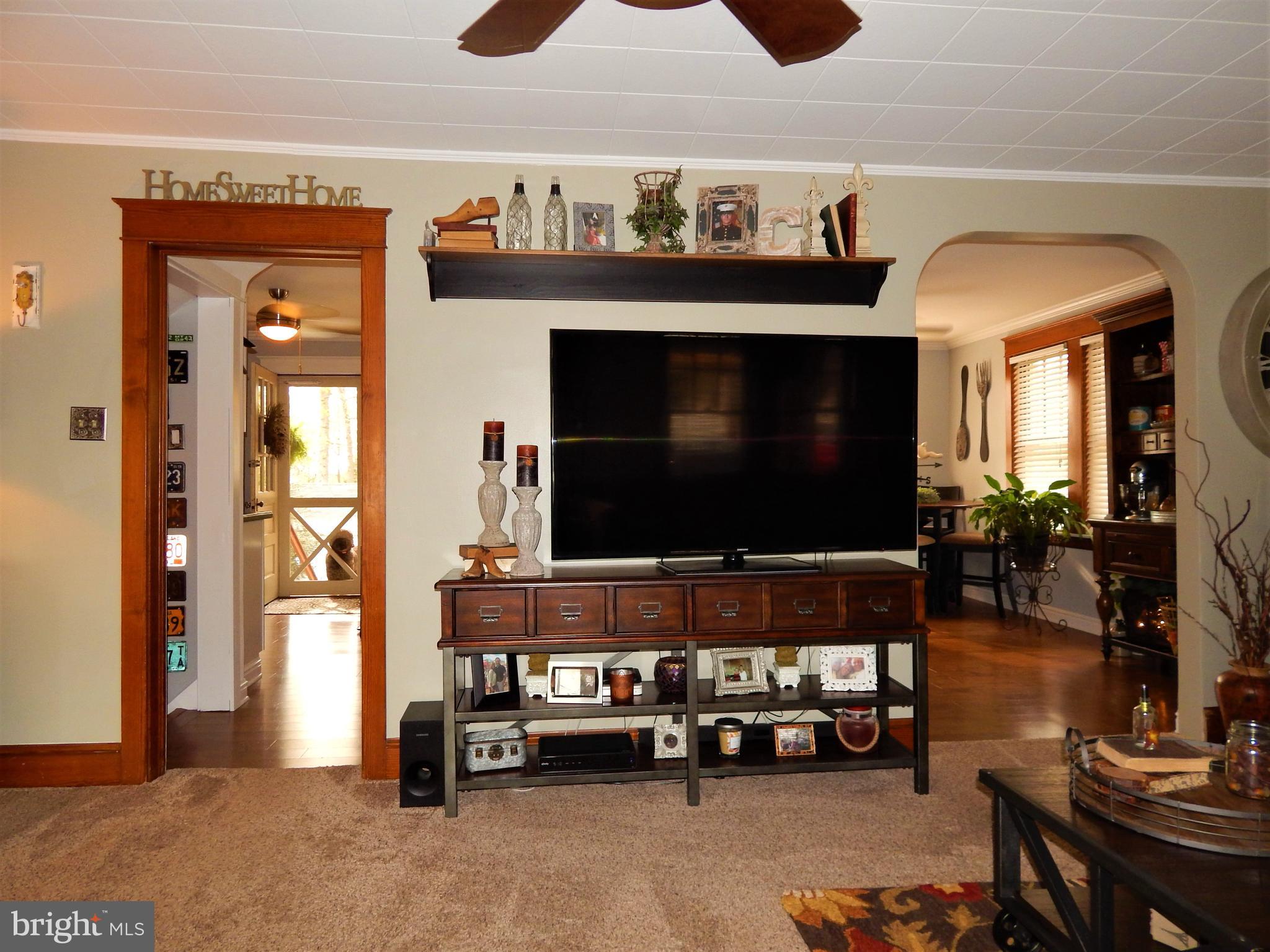 RED LION - Residential