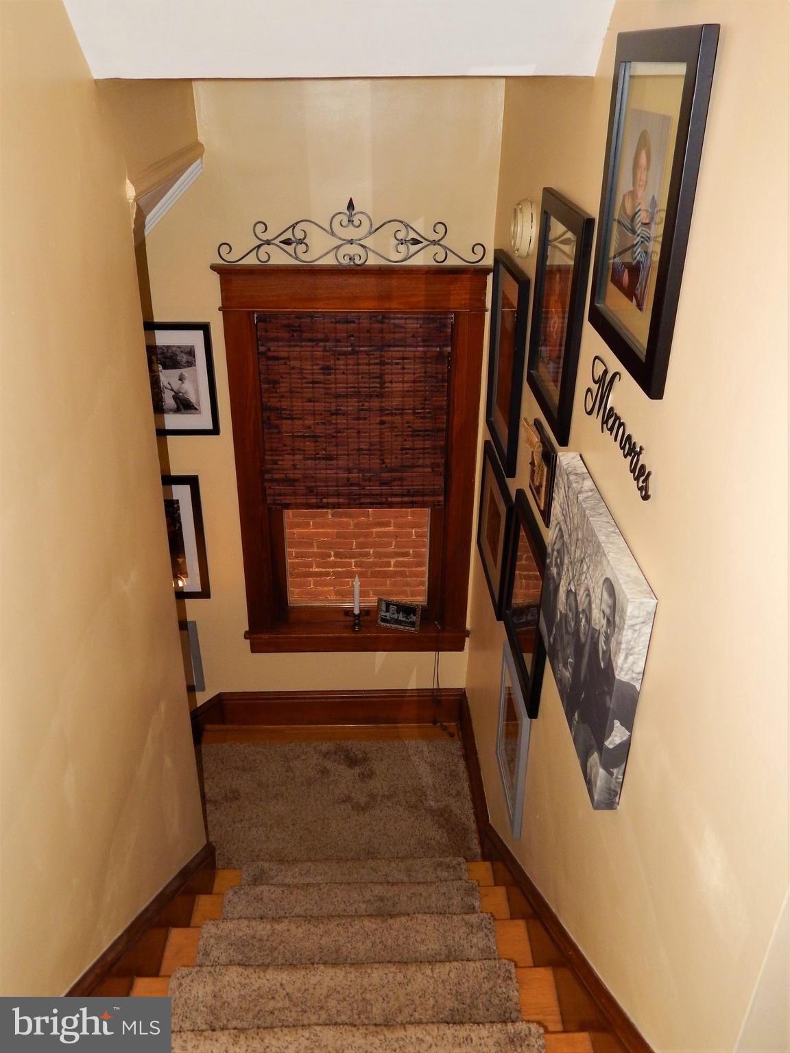 RED LION - Residential