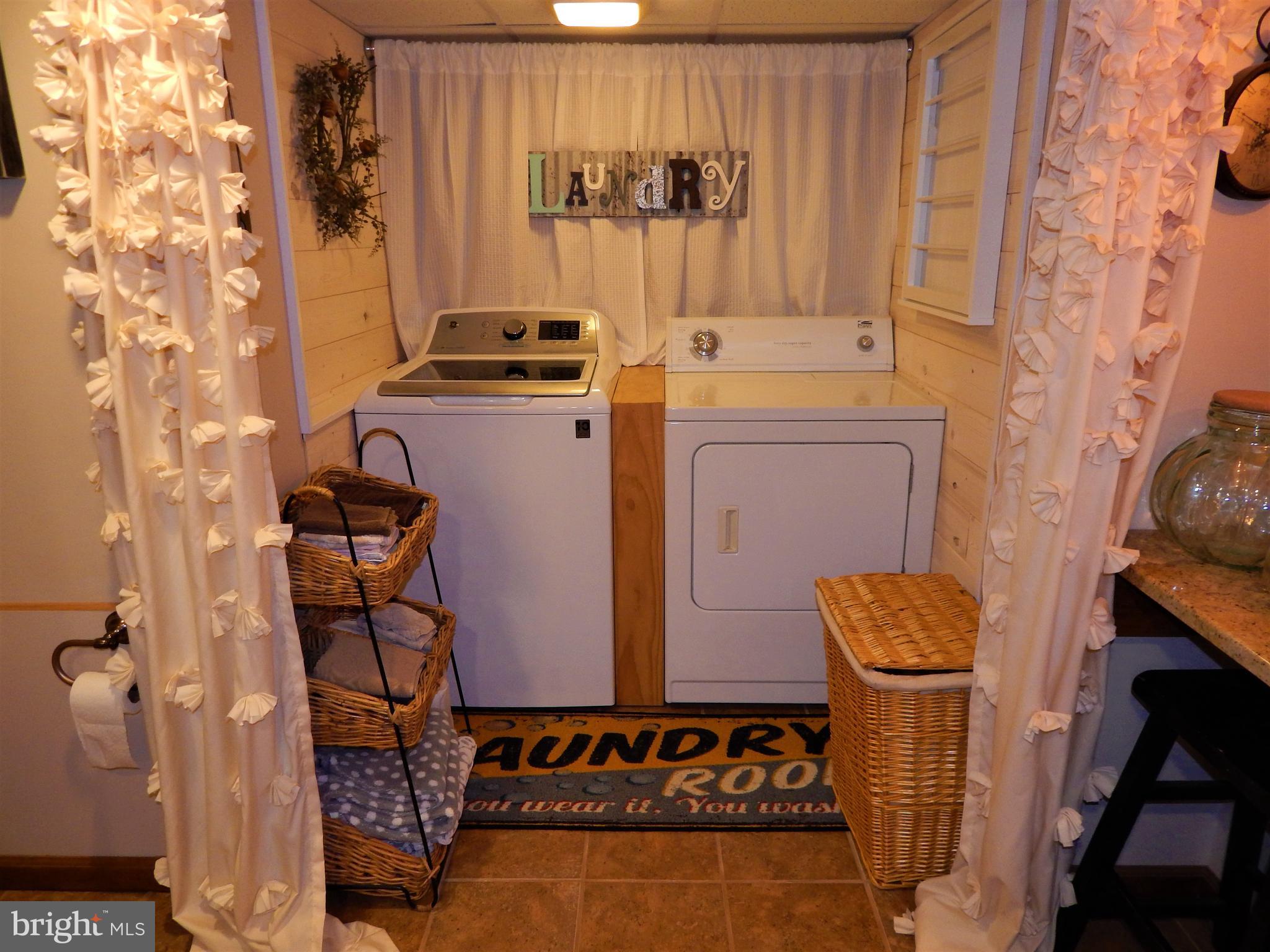 RED LION - Residential