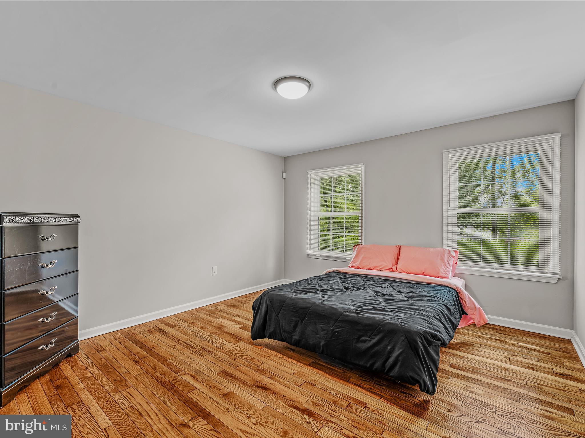 NEILLAND PARK - Residential