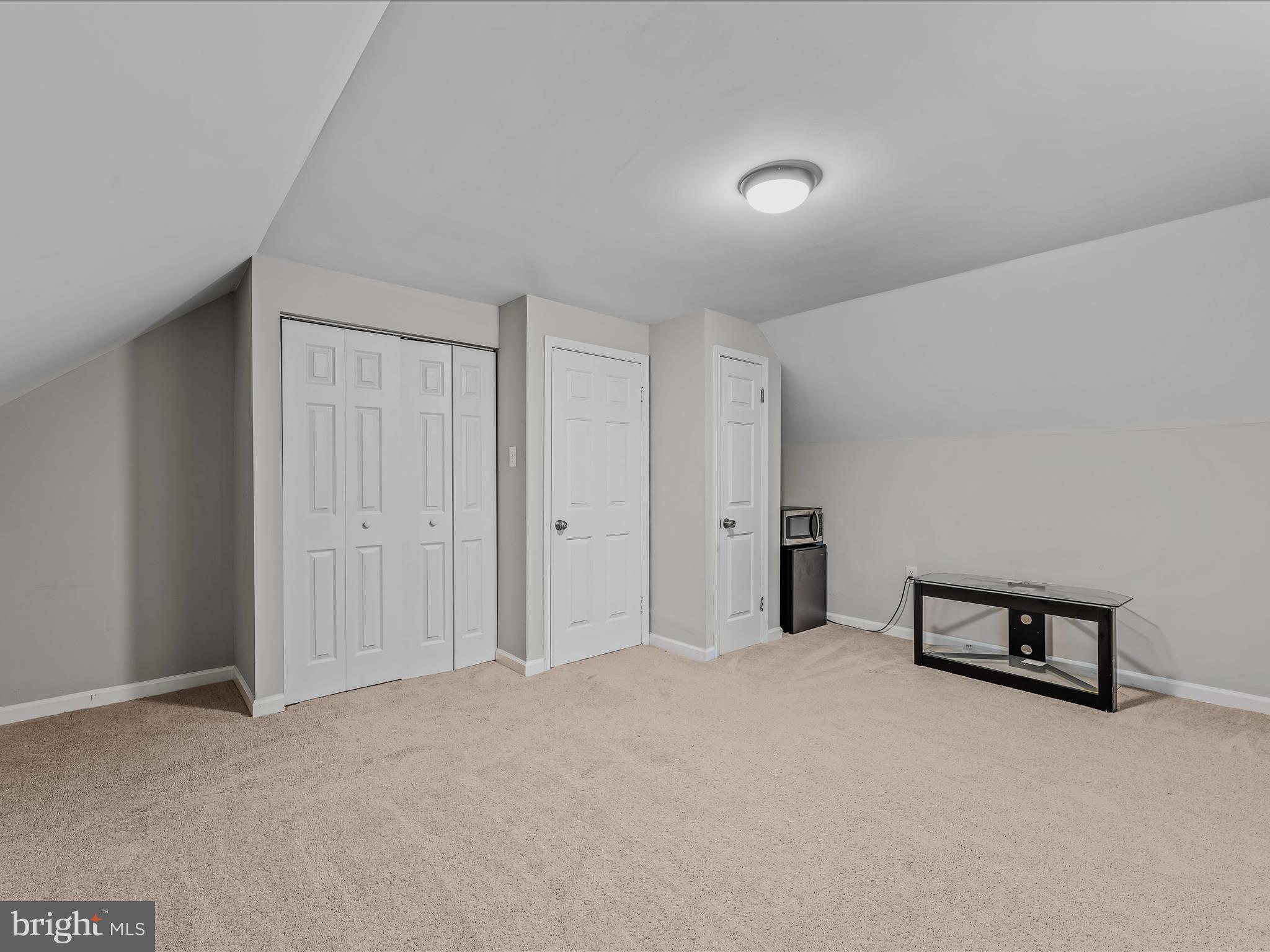 NEILLAND PARK - Residential