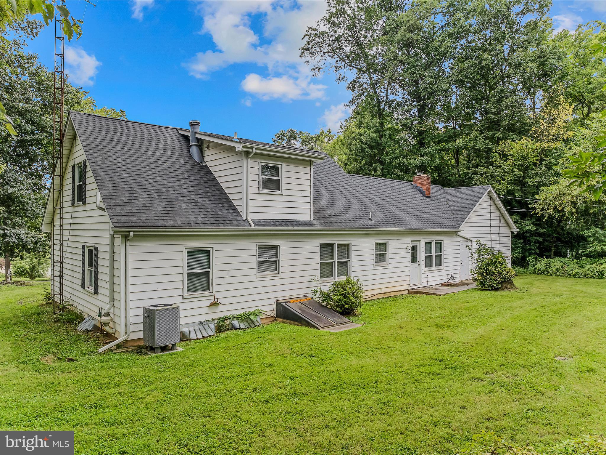 NEILLAND PARK - Residential