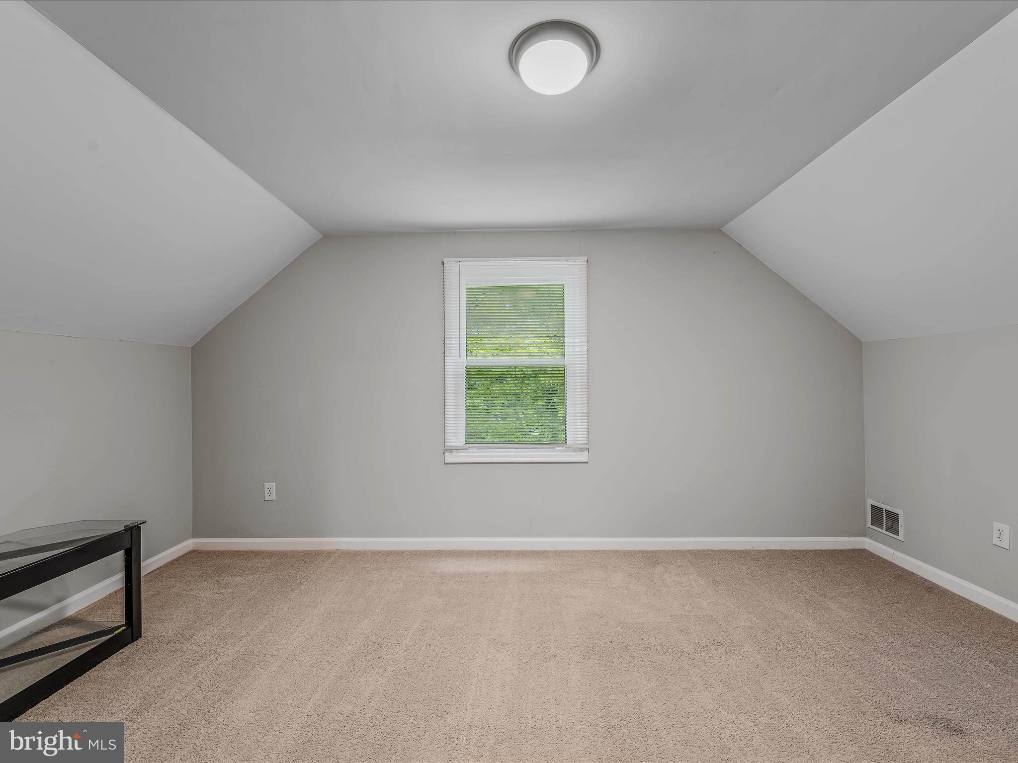 NEILLAND PARK - Residential