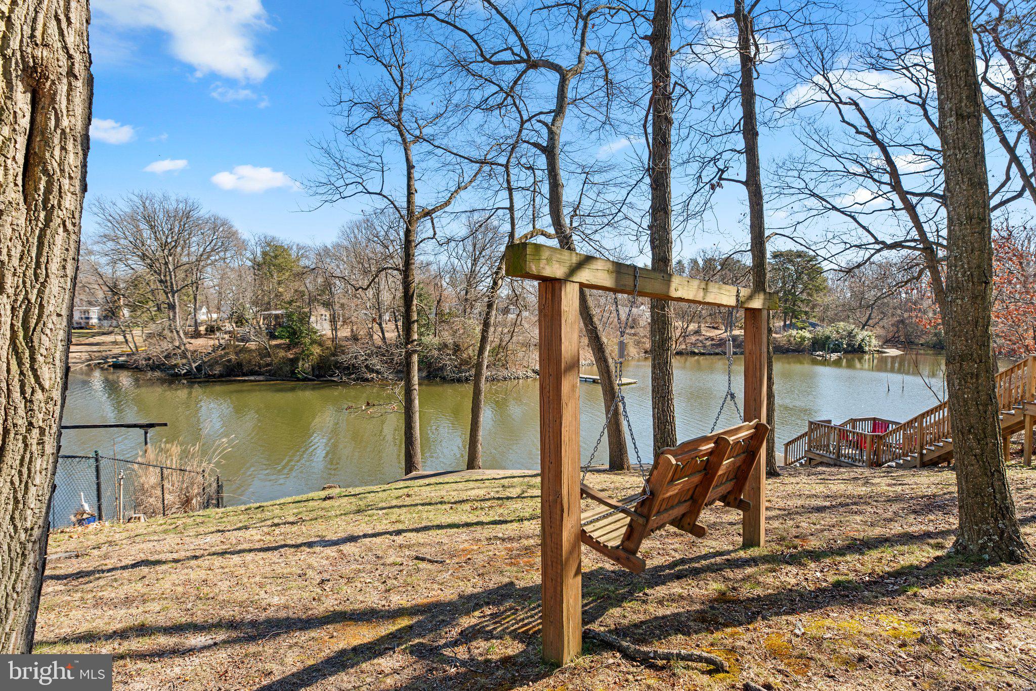 TWIN COVES - Residential