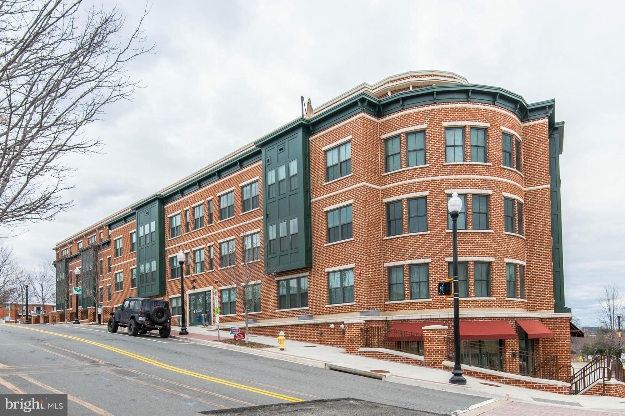 DOMINION HEIGHTS - Residential Lease