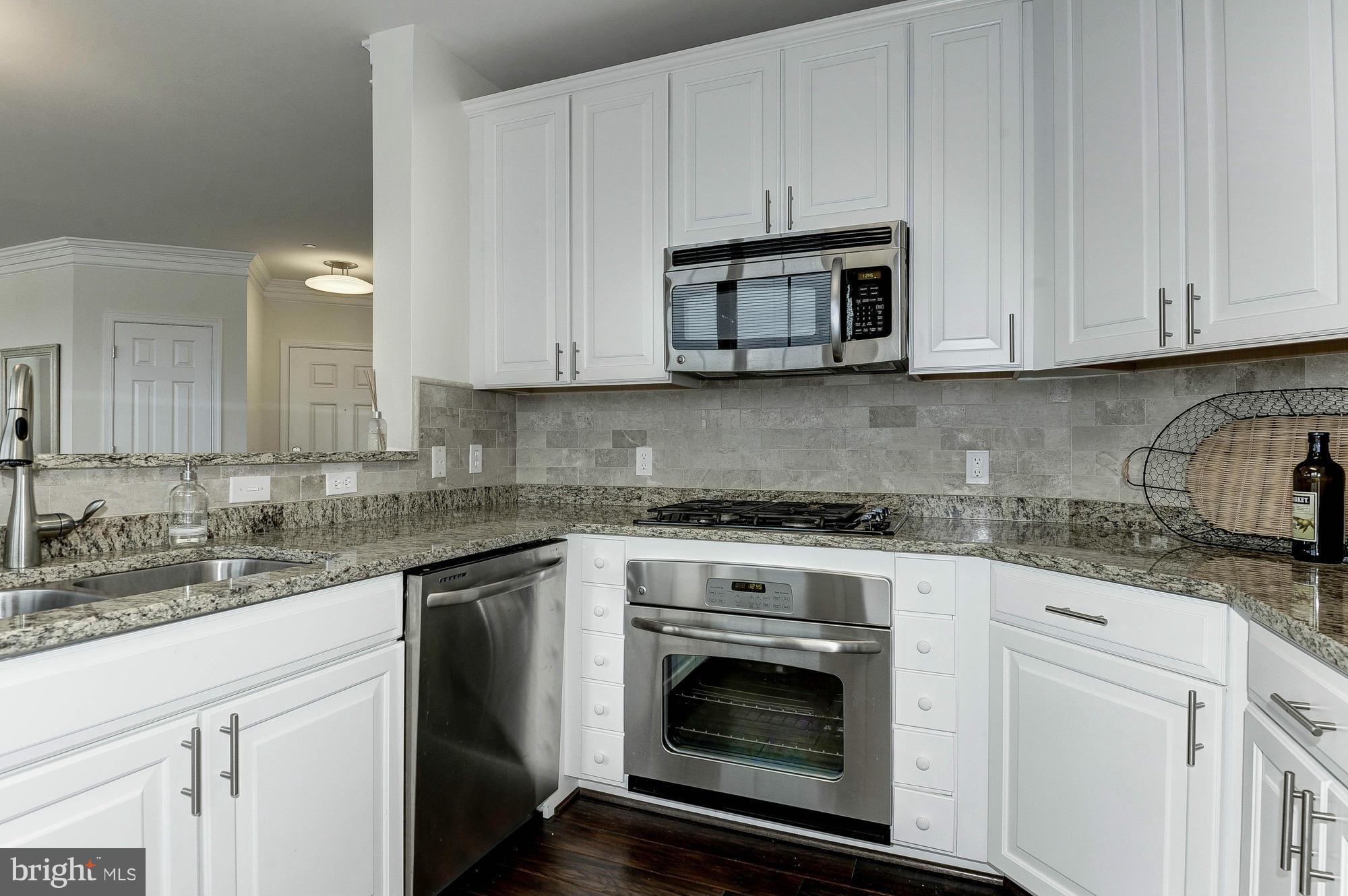 DOMINION HEIGHTS - Residential Lease