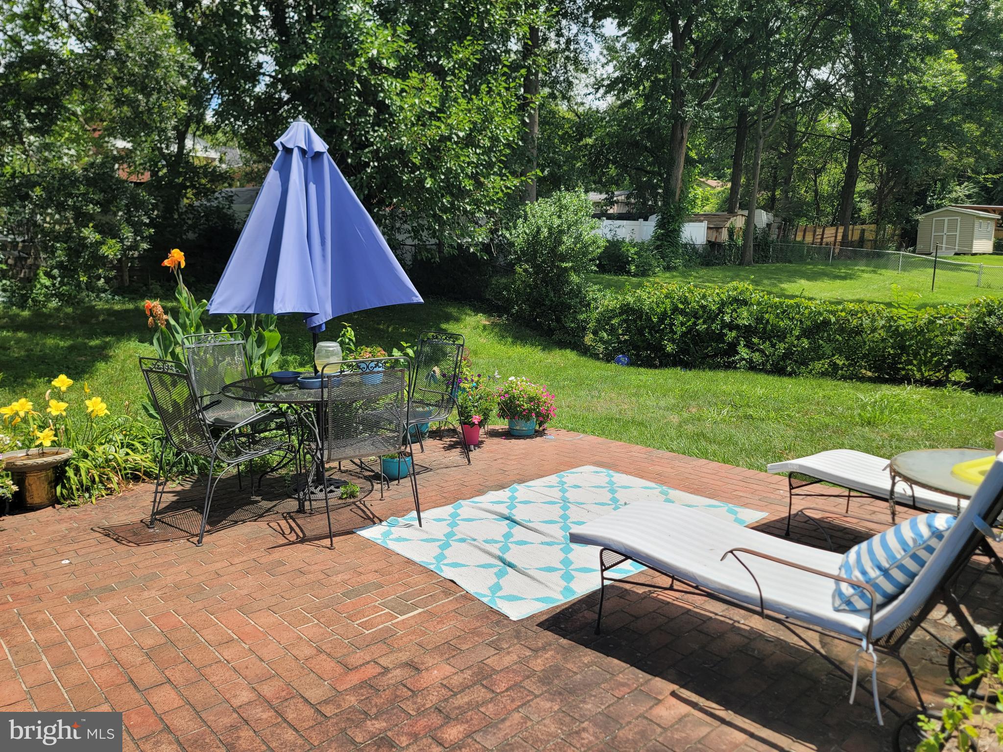 LYNBROOK - Residential