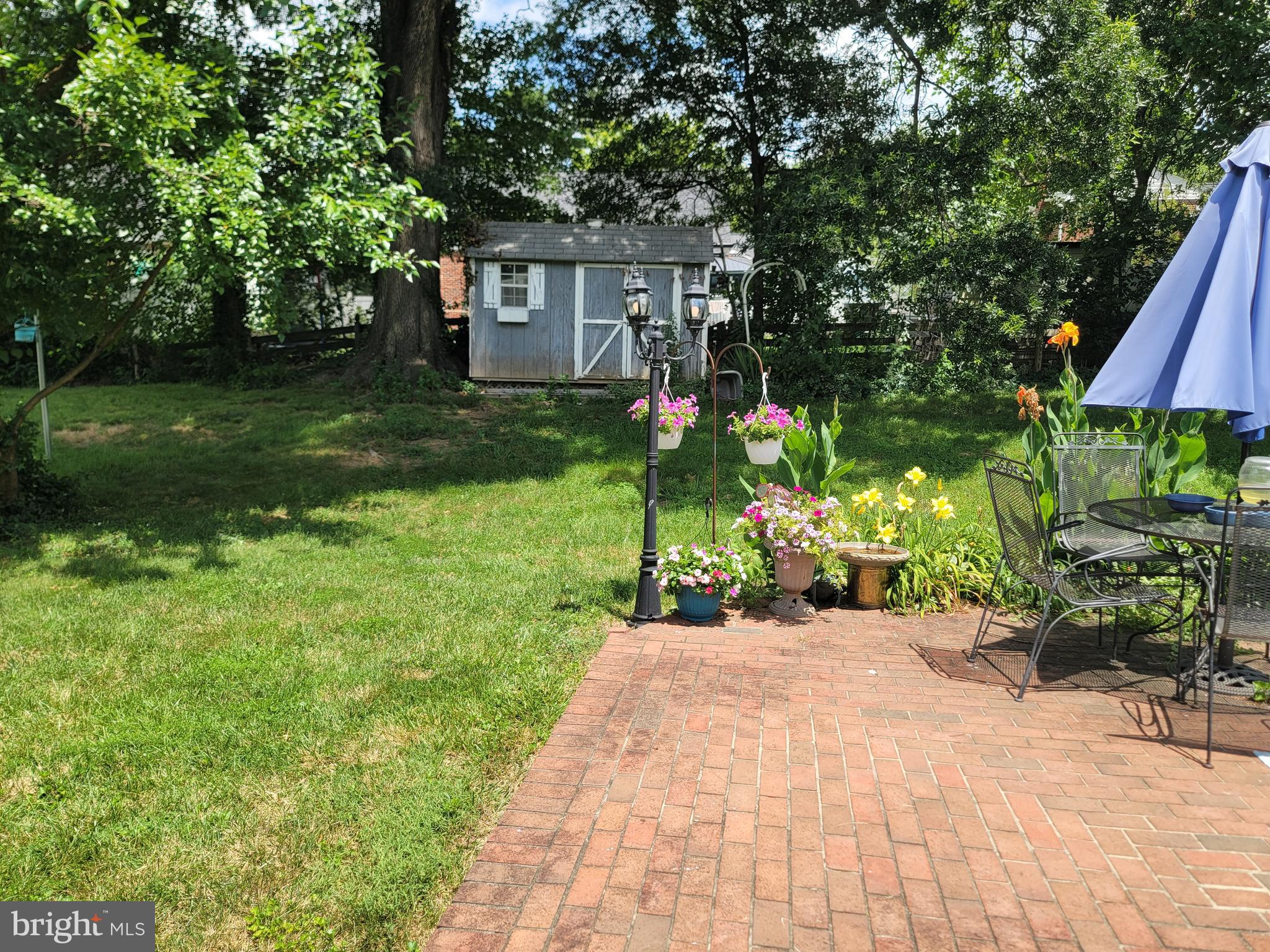 LYNBROOK - Residential