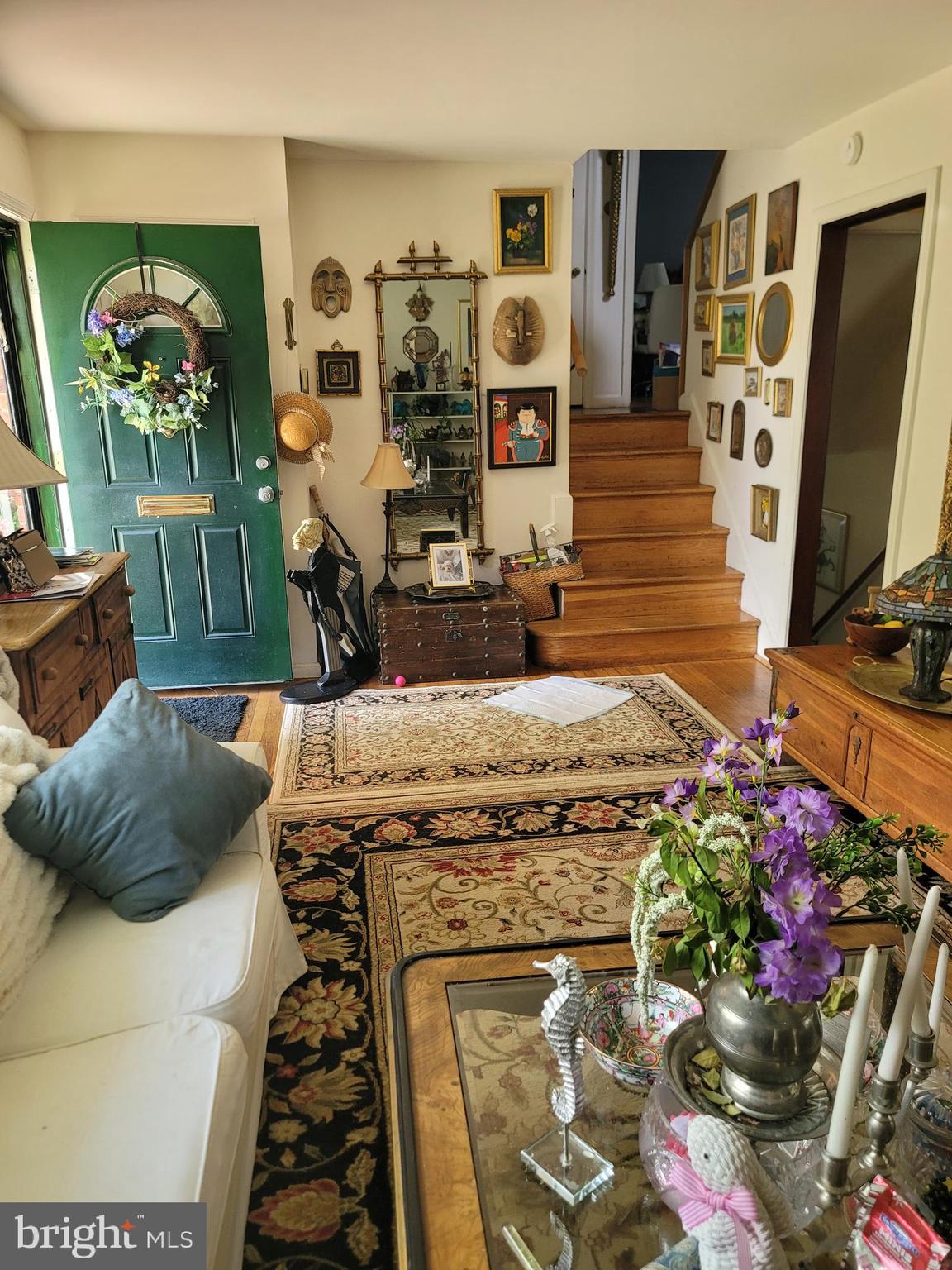 LYNBROOK - Residential