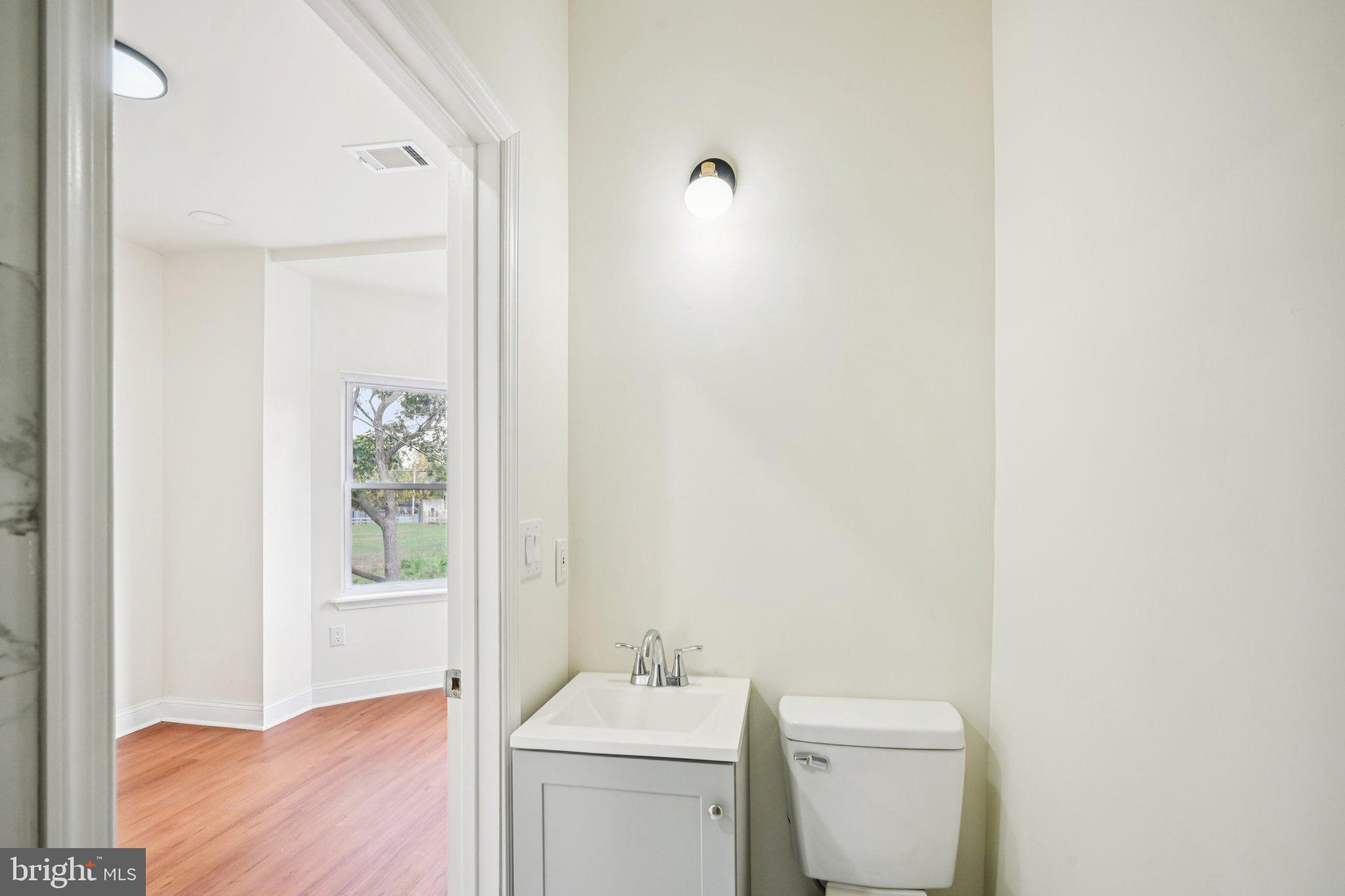 MILL CREEK - Residential