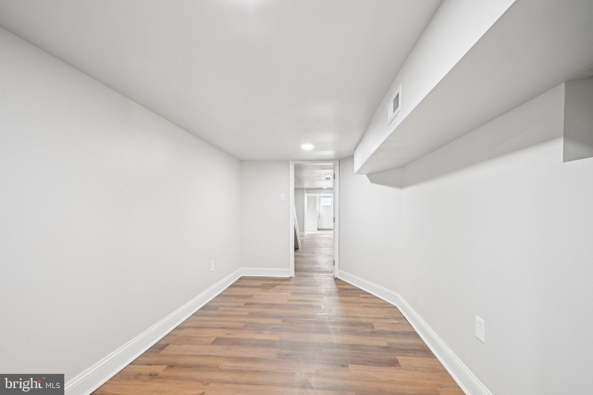 MILL CREEK - Residential