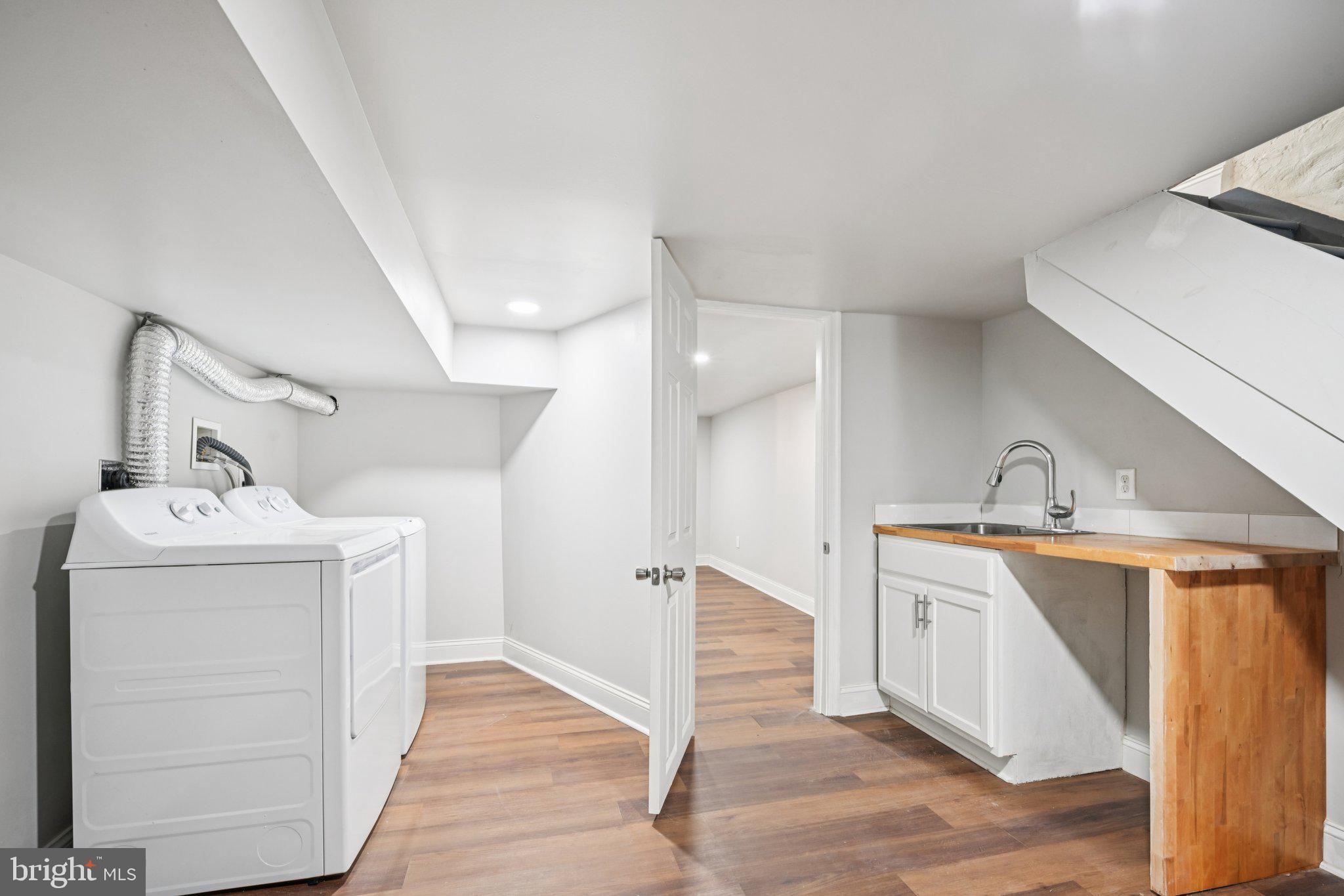 MILL CREEK - Residential