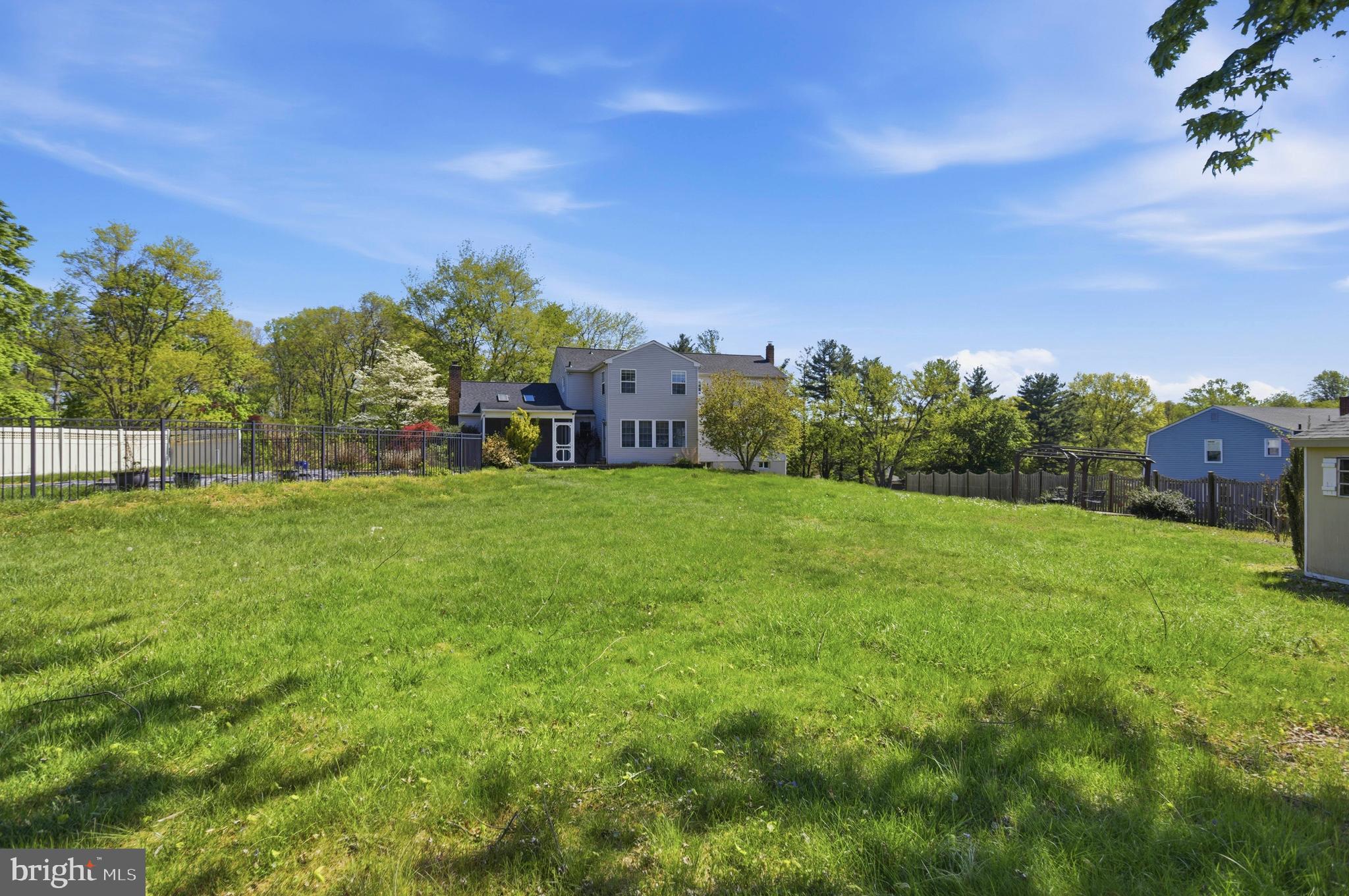 LEOPARD RUN - Residential