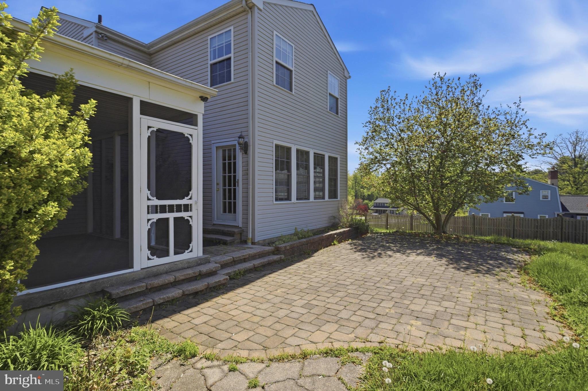 LEOPARD RUN - Residential