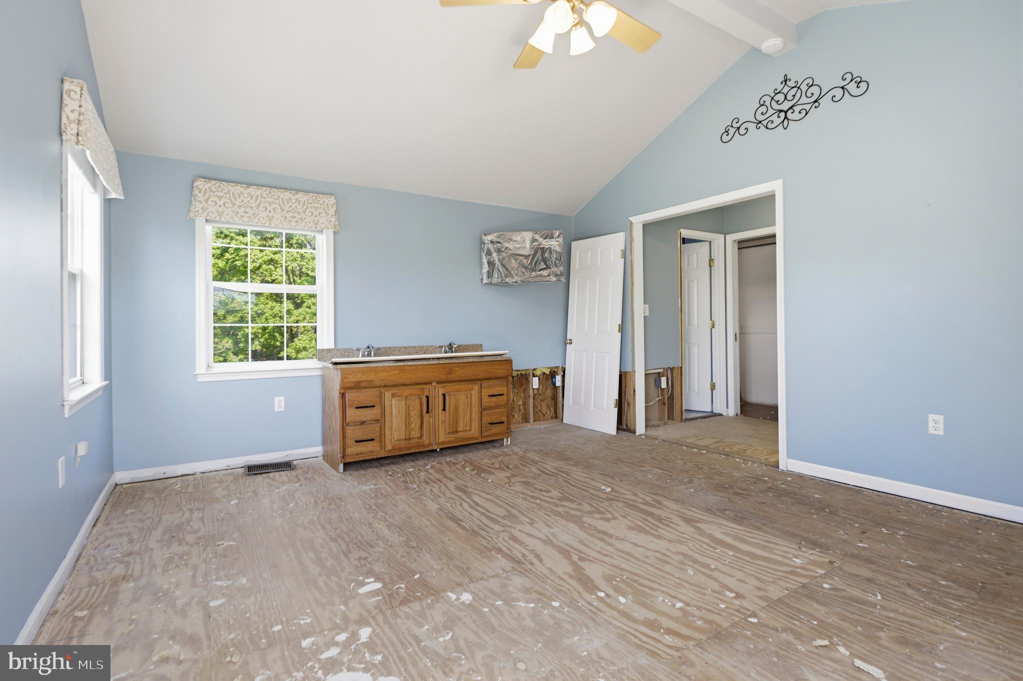 LEOPARD RUN - Residential