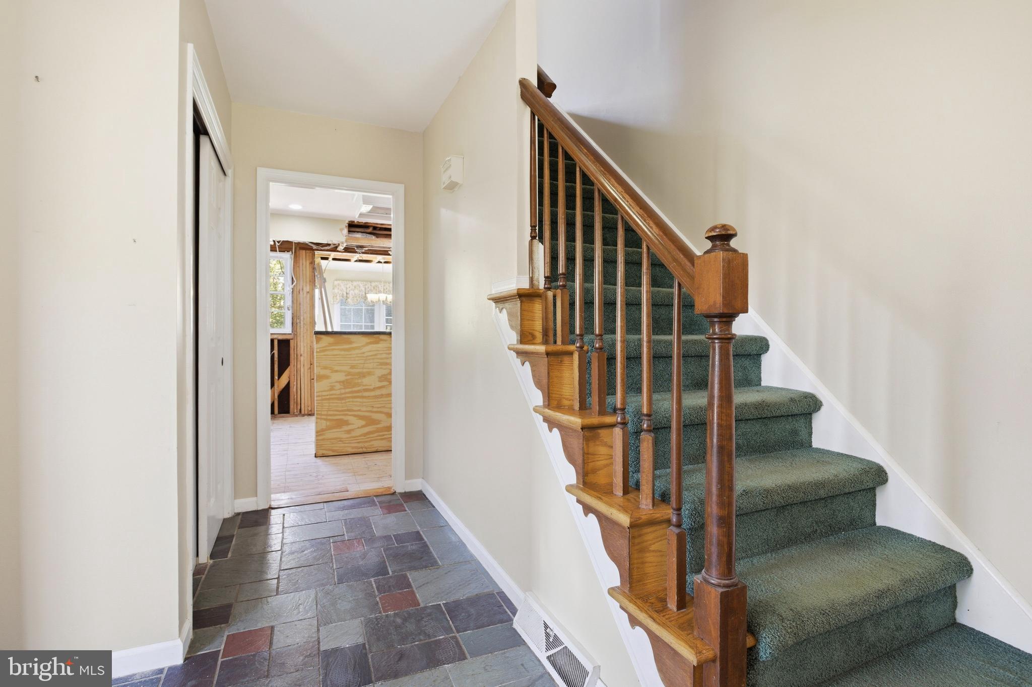 LEOPARD RUN - Residential