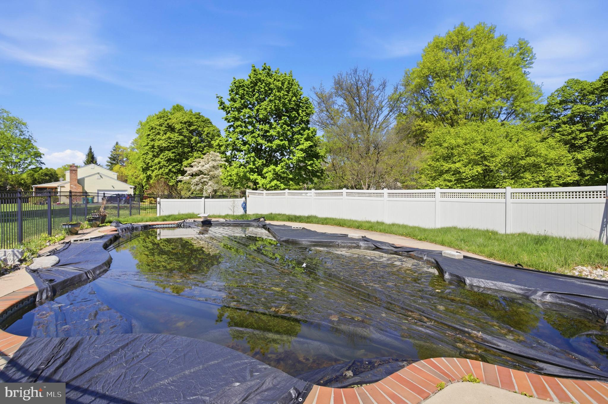 LEOPARD RUN - Residential