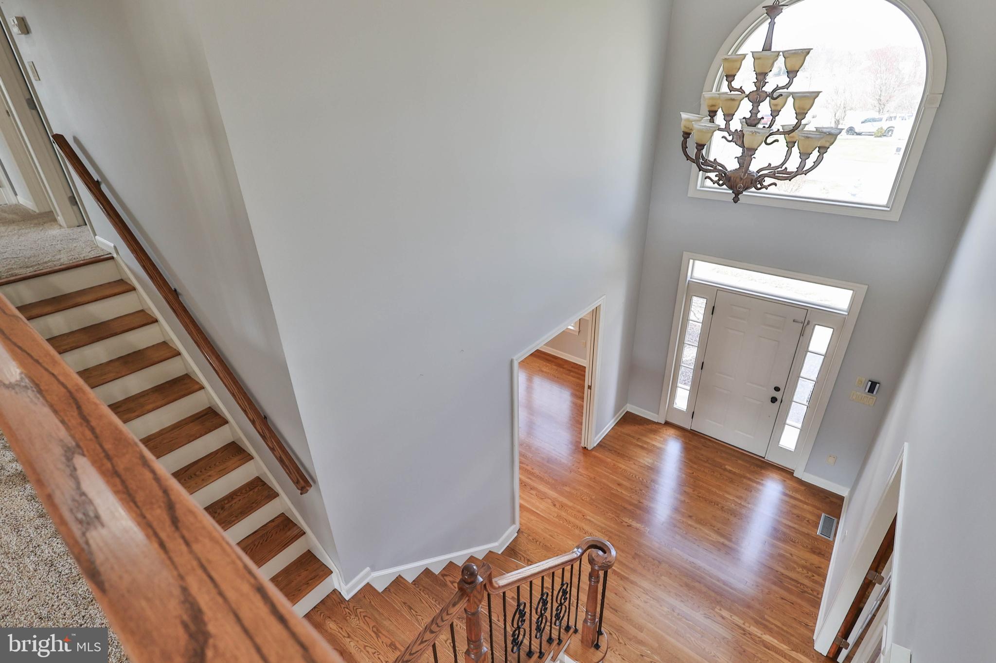 NEWBURG ESTATES - Residential