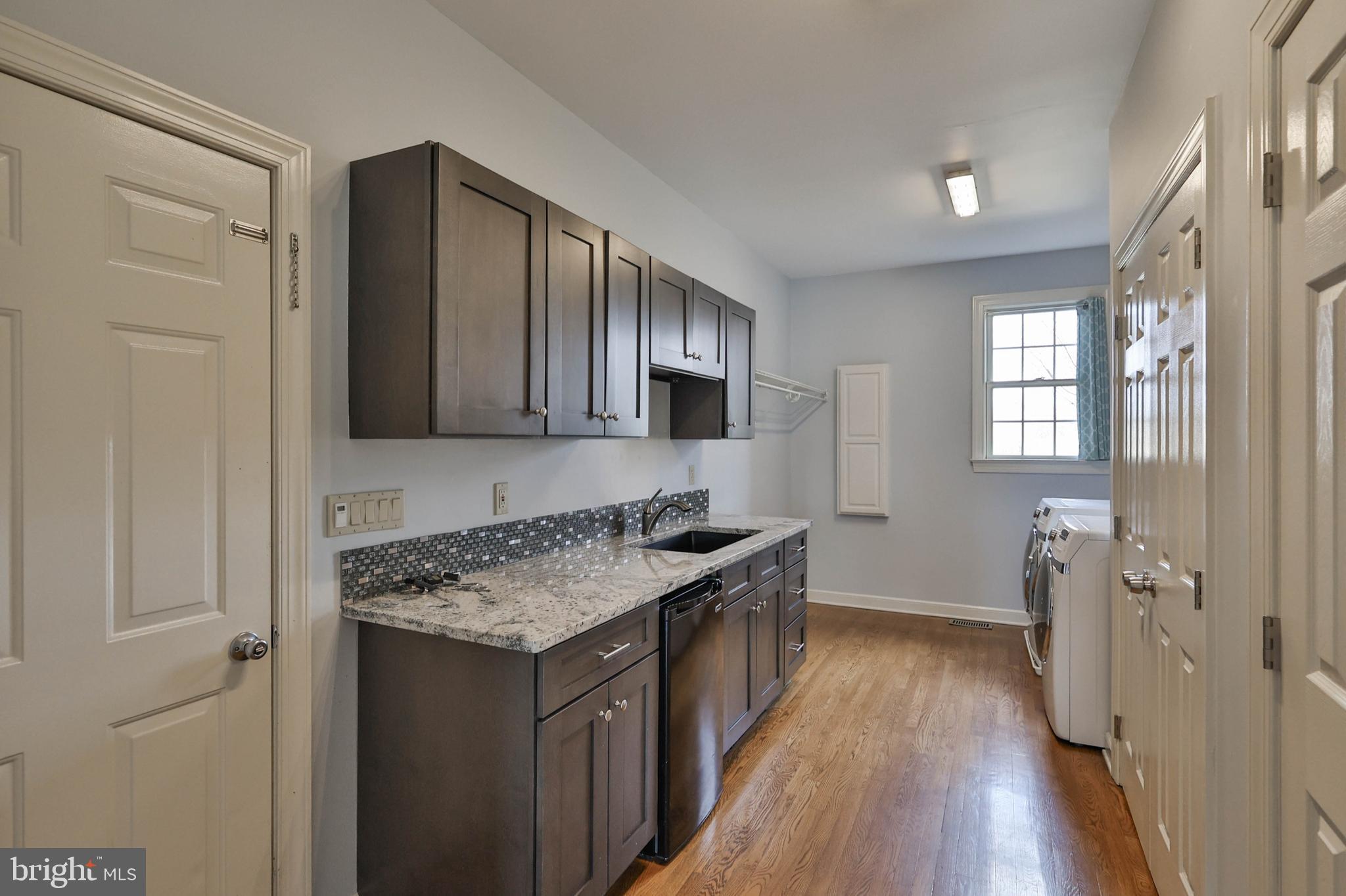 NEWBURG ESTATES - Residential