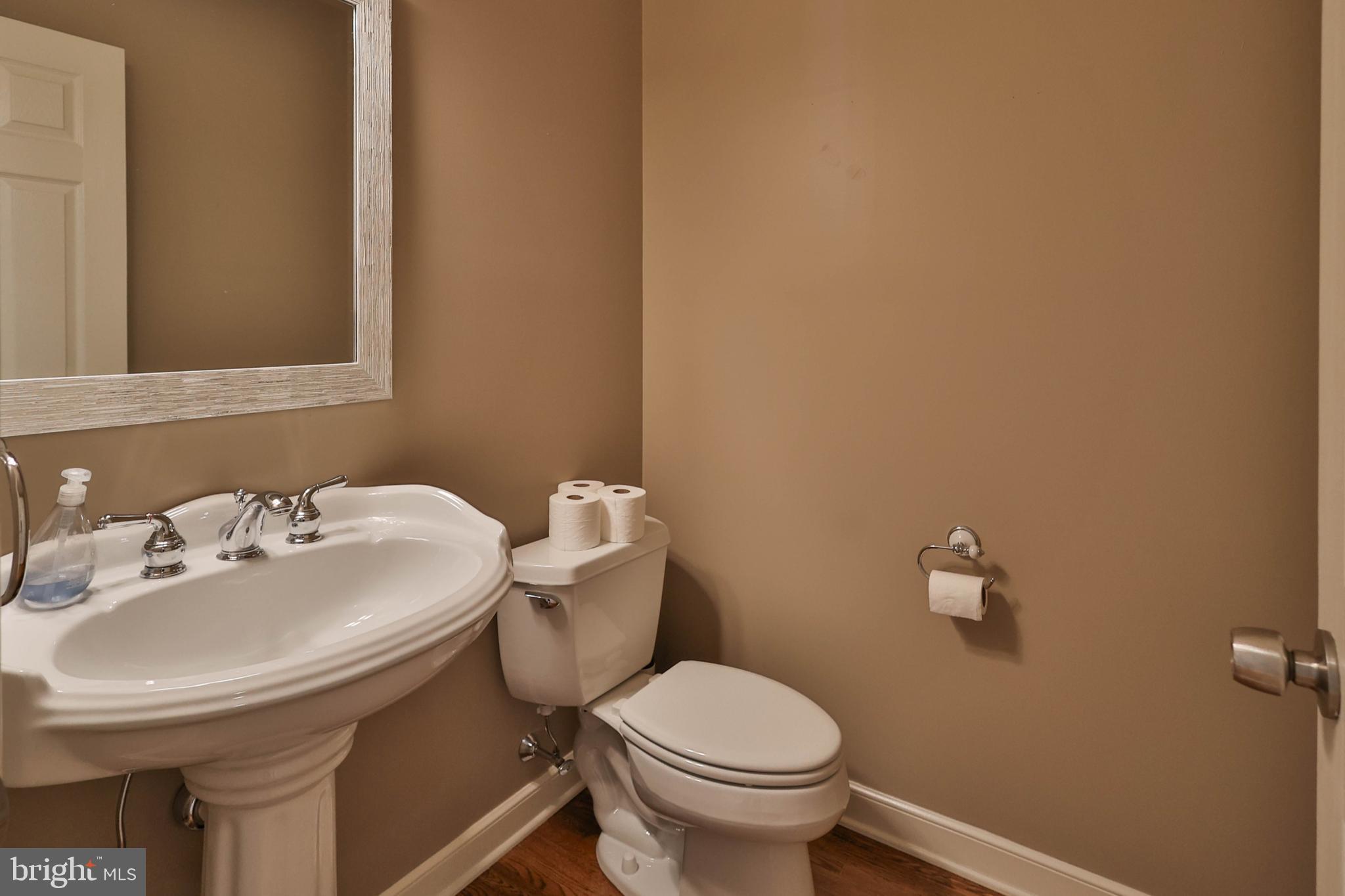 NEWBURG ESTATES - Residential