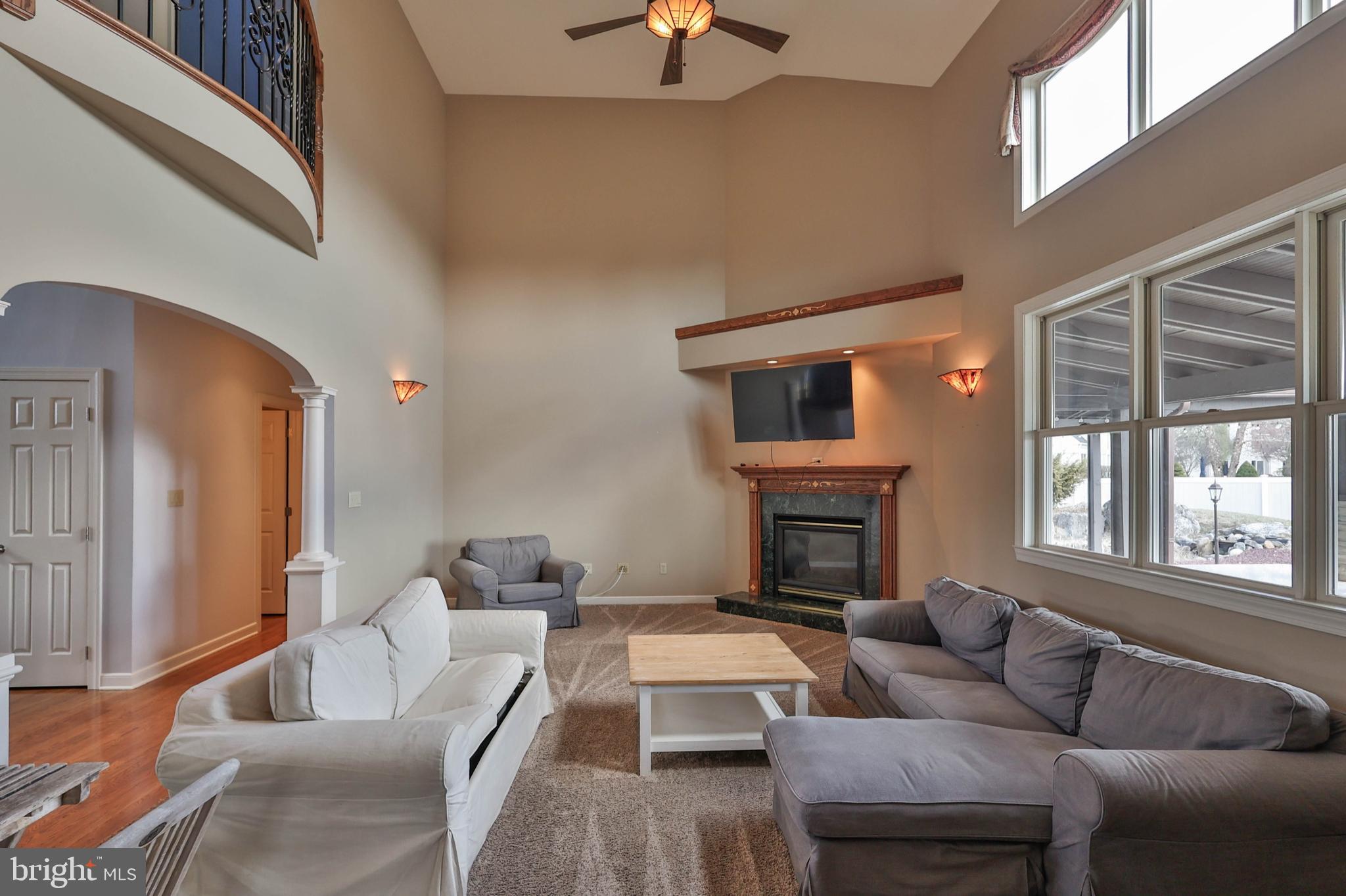 NEWBURG ESTATES - Residential