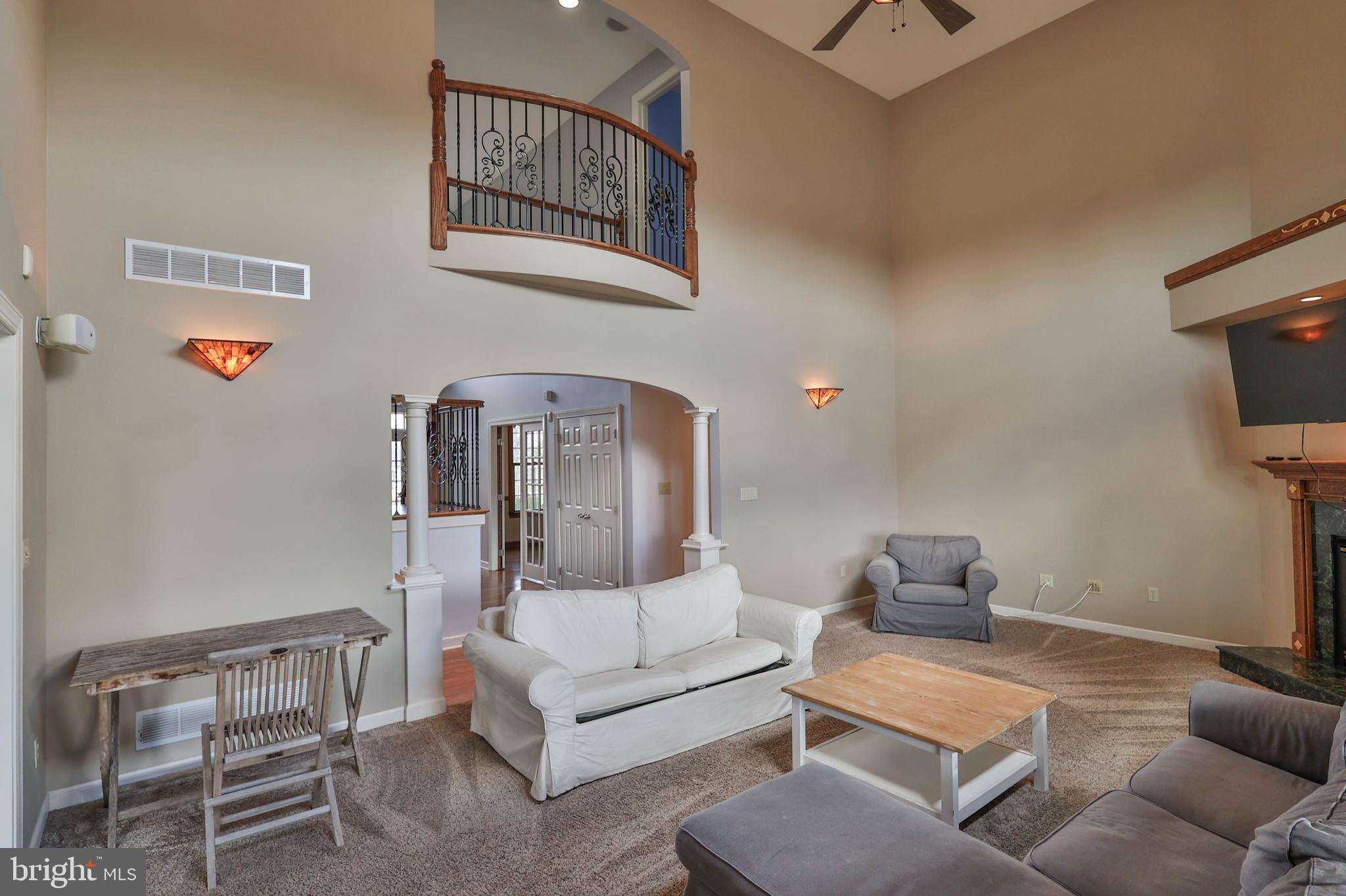 NEWBURG ESTATES - Residential