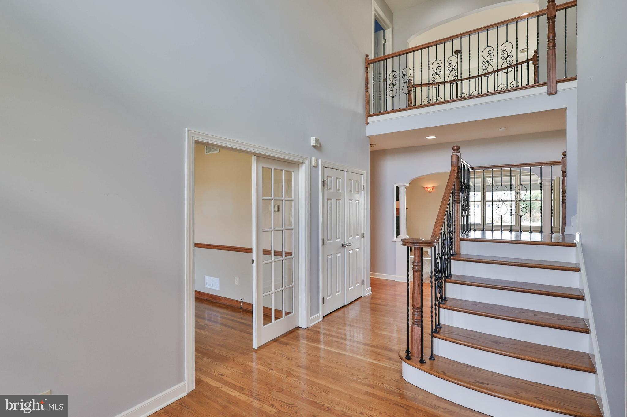 NEWBURG ESTATES - Residential