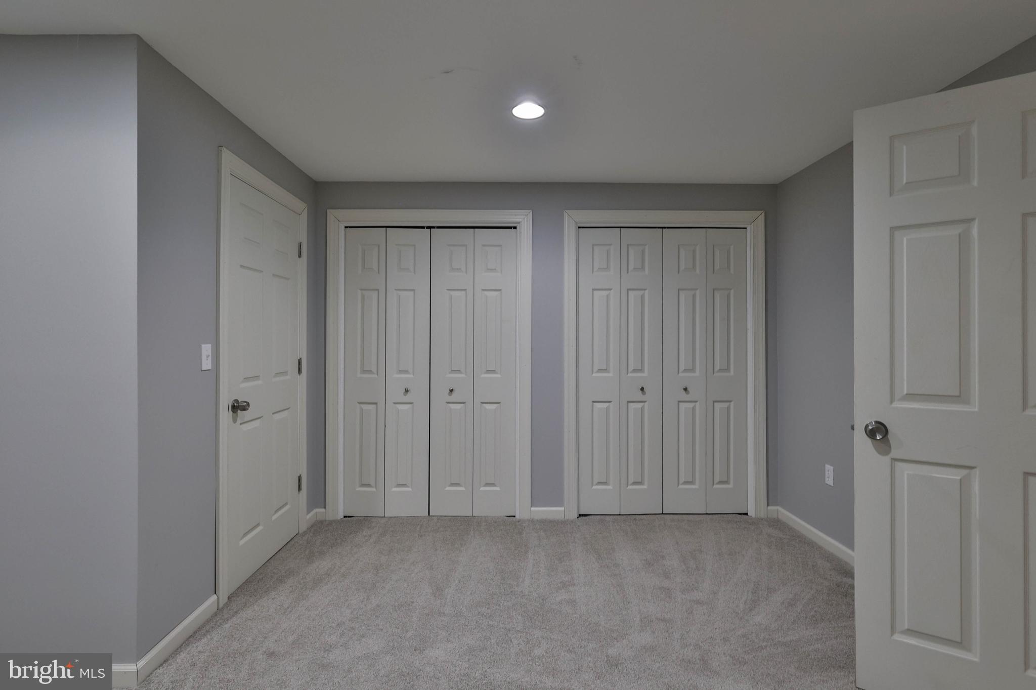 NEWBURG ESTATES - Residential