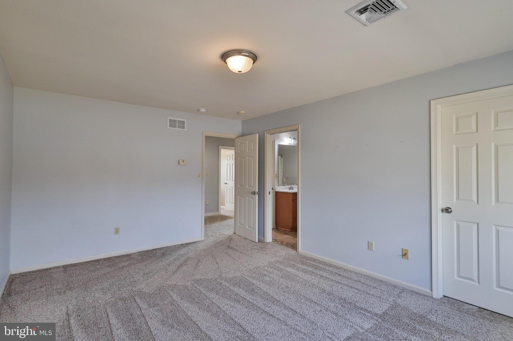 NEWBURG ESTATES - Residential