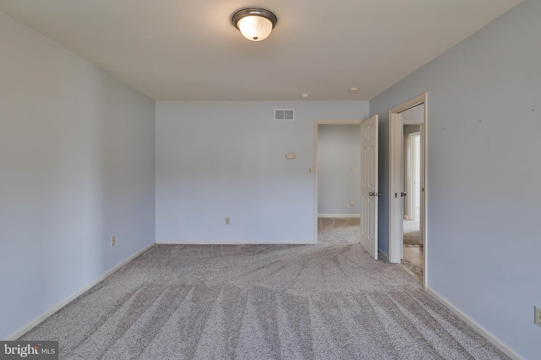 NEWBURG ESTATES - Residential