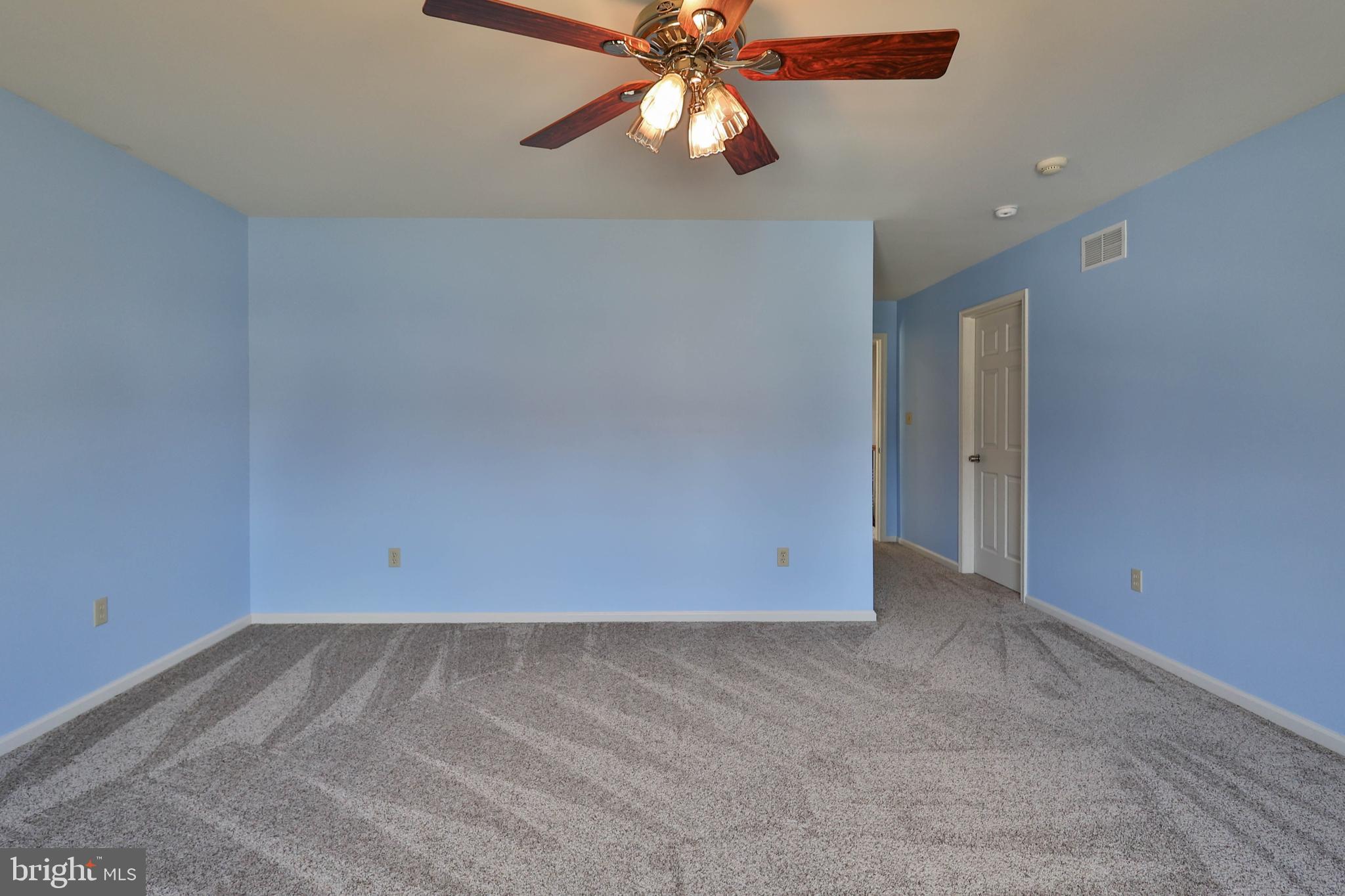 NEWBURG ESTATES - Residential